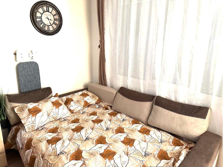 Green Park Apartment - Brand New Studio!