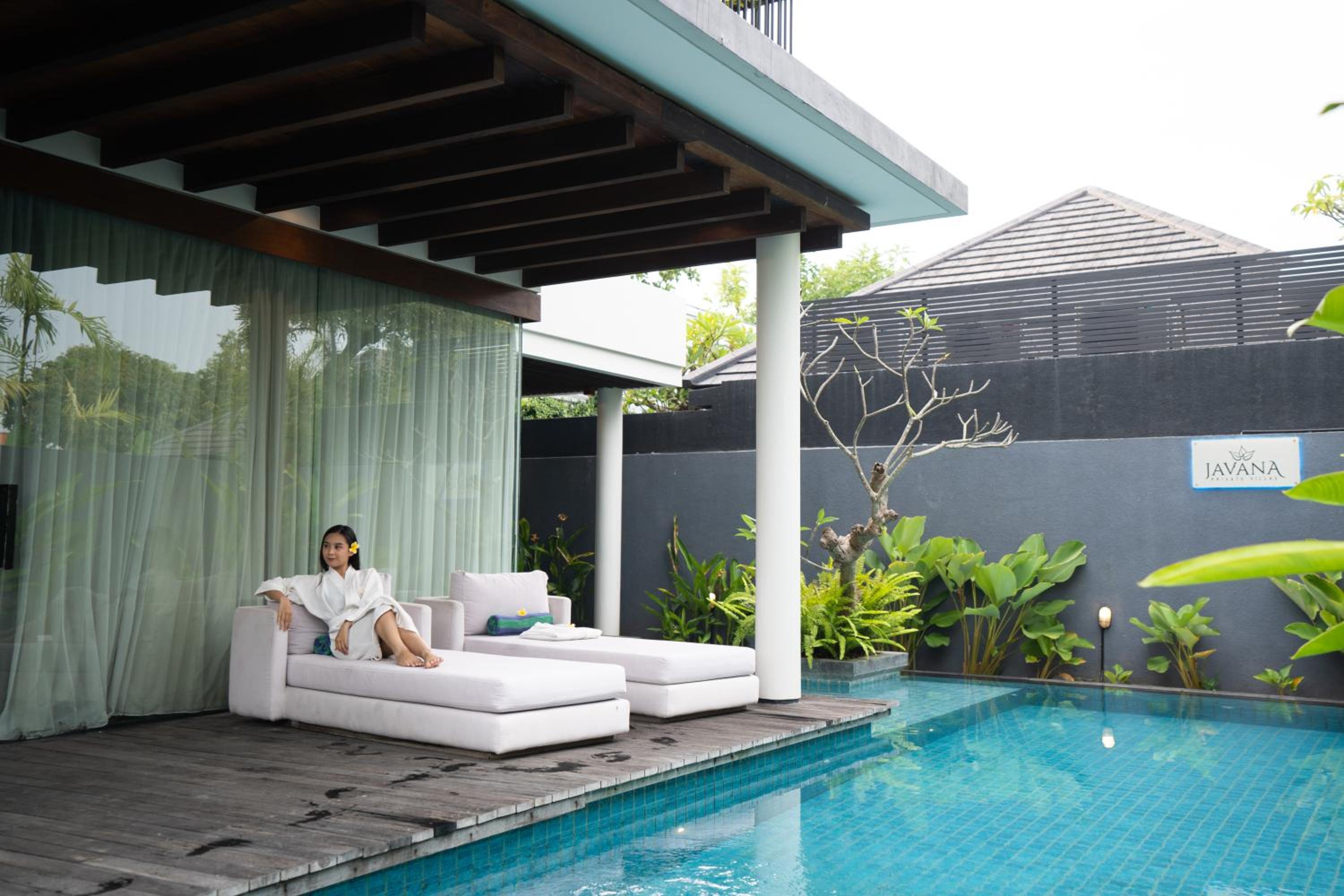 Javana Royal Villas