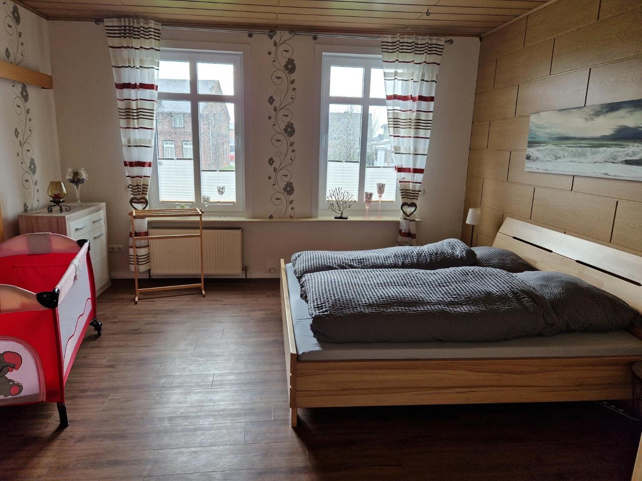 Großes Ferienhaus Nordhastedt 2- 6 Personen 16 km zur Nordsee 24 km Büsum 45km St Peter Ording
