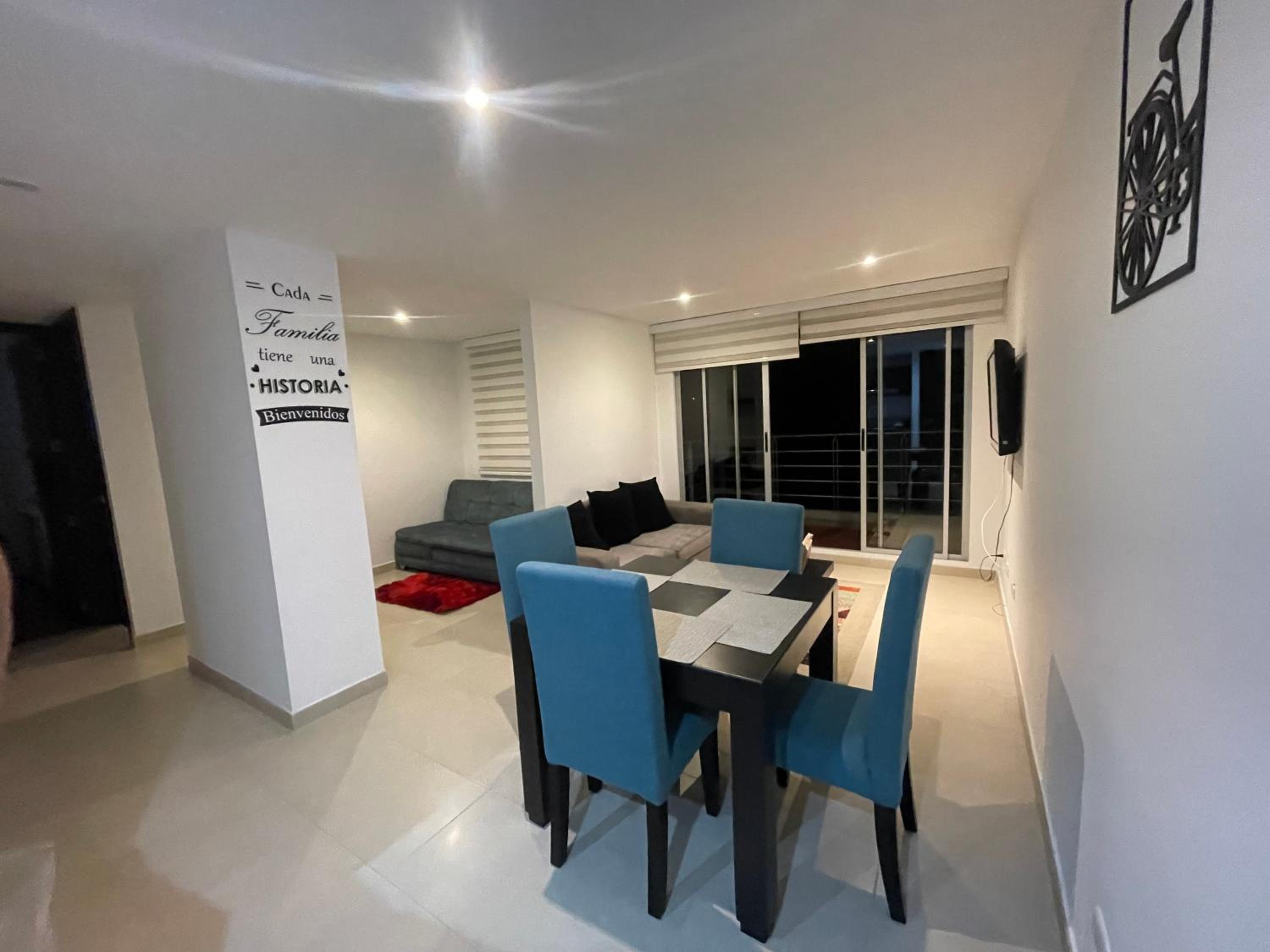 Hotel Apartamento Familiar - piscina - Image 1