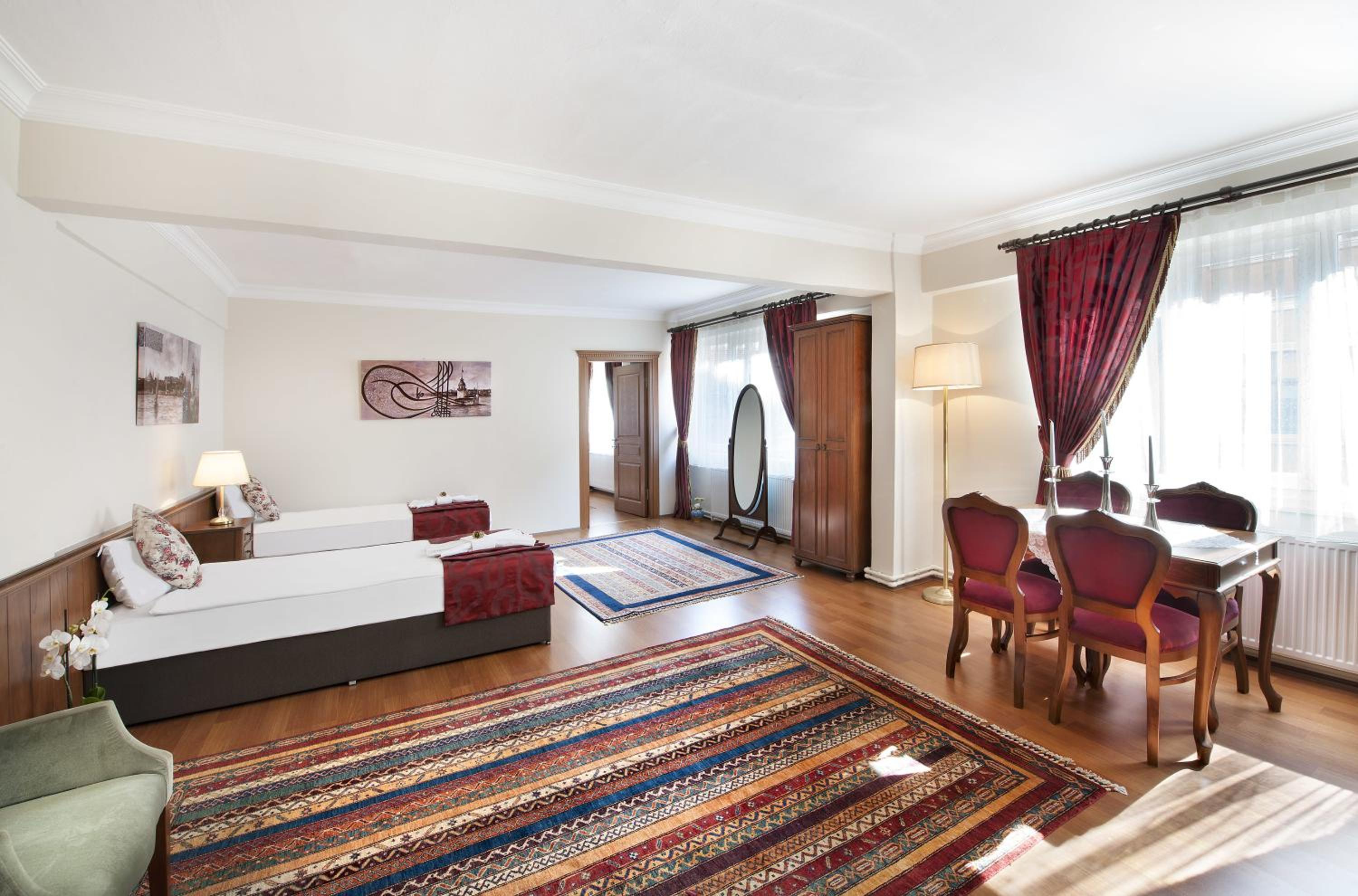 Sultan House - Image 25