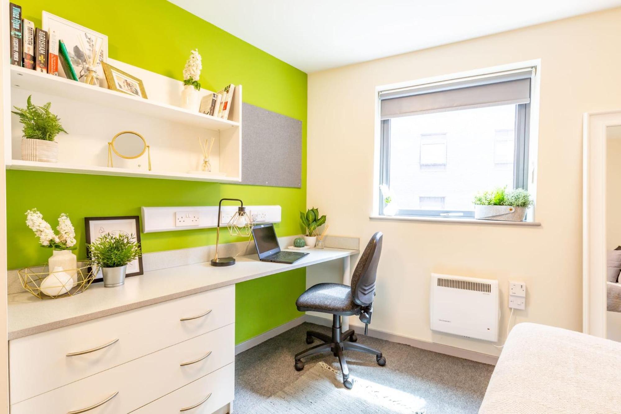 Ensuite Bedrooms with Shared Kitchen and Studios at Marshall Court in Newcastle