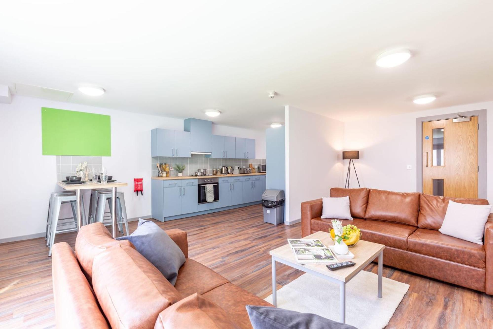 Ensuite Bedrooms with Shared Kitchen and Studios at Marshall Court in Newcastle