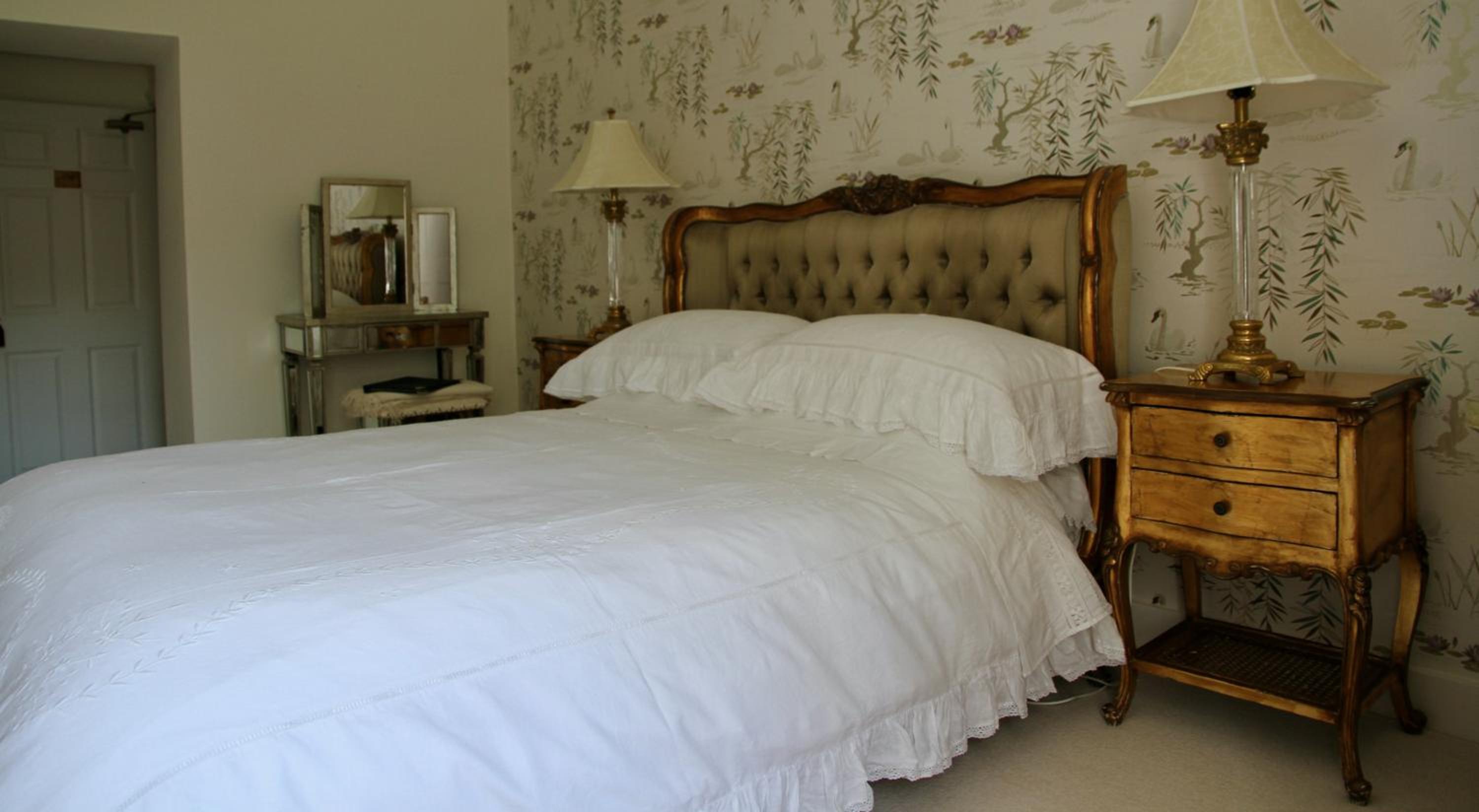 Thistleyhaugh farmhouse view 3