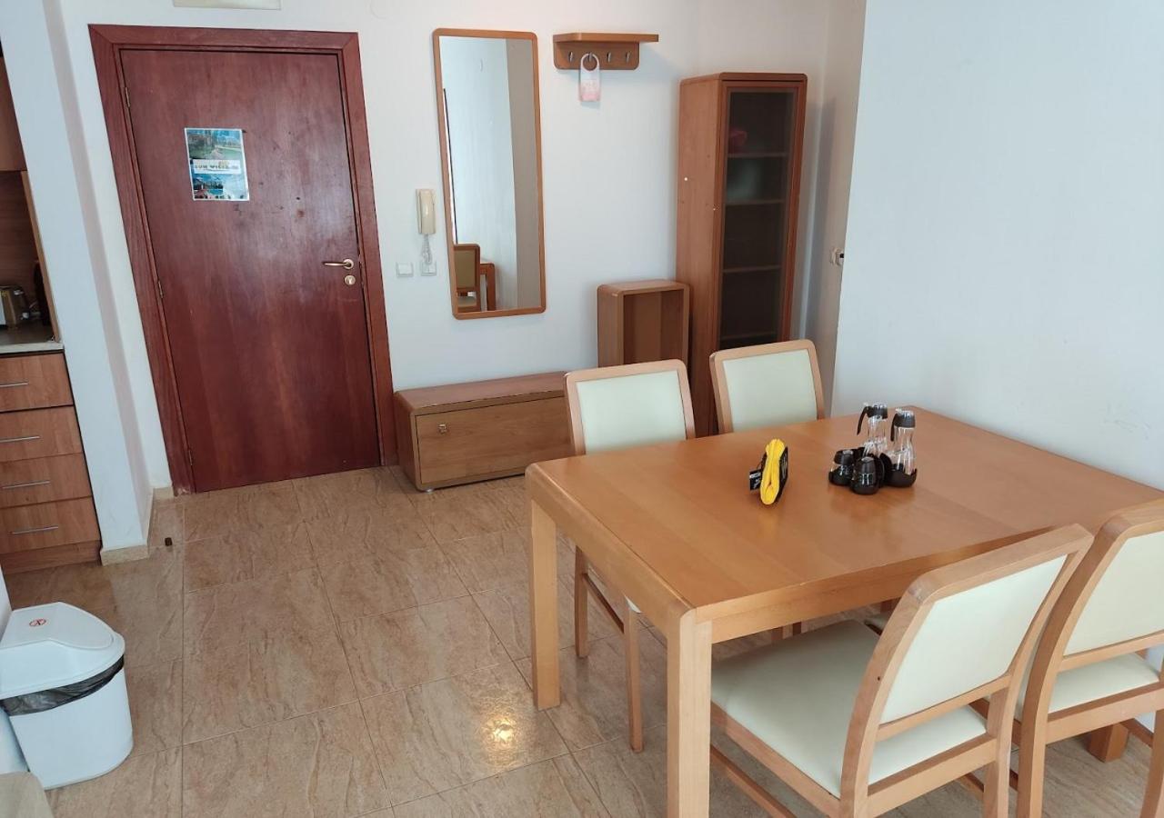 Grahams Spacious 2 bed apart for Rent at Sunny Beach