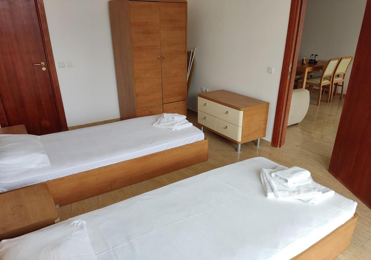 Grahams Spacious 2 bed apart for Rent at Sunny Beach
