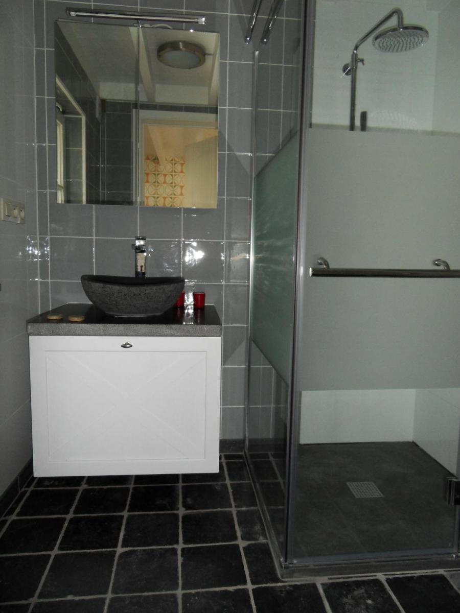 Photo 25