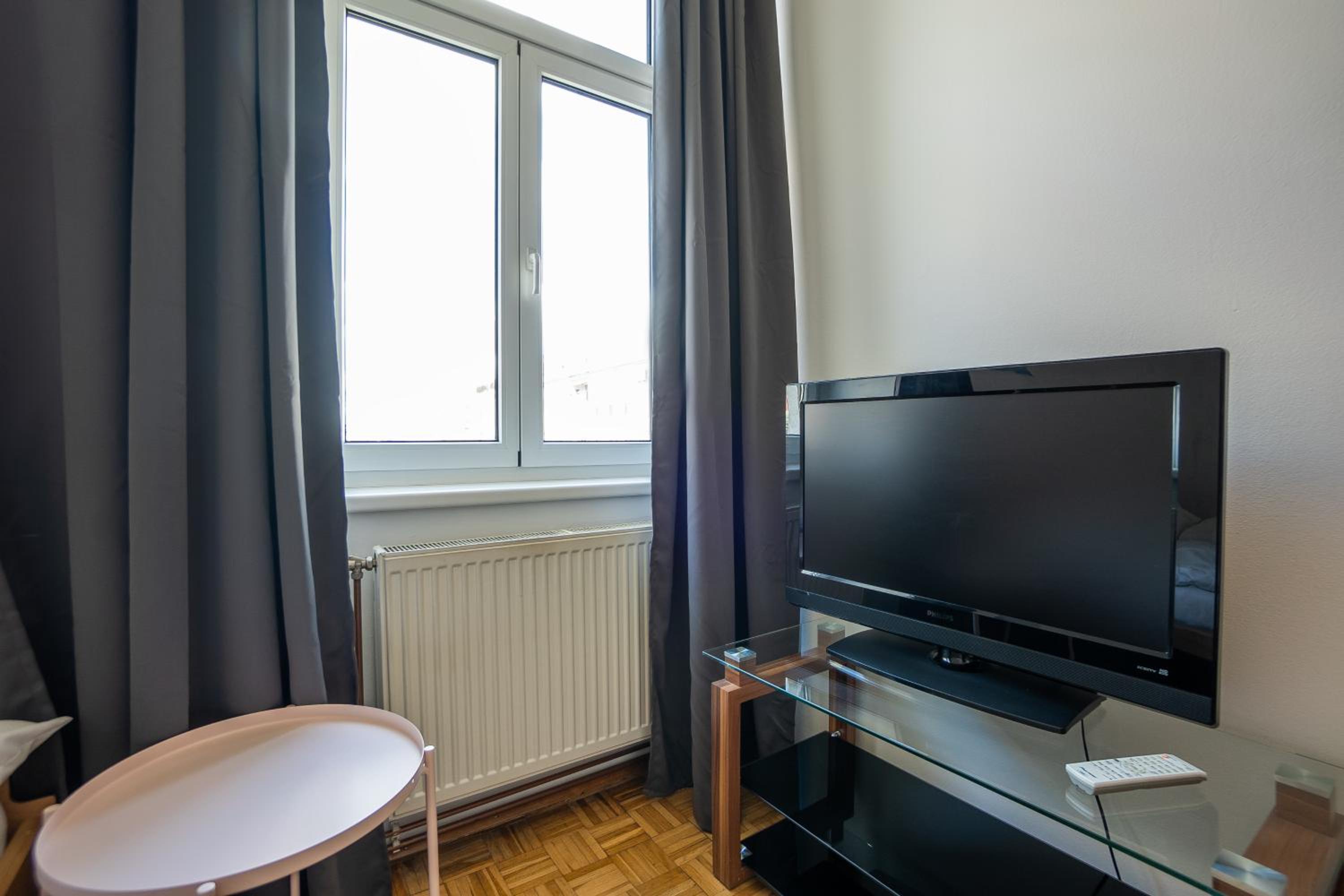 Two bedrooms family nice apartment