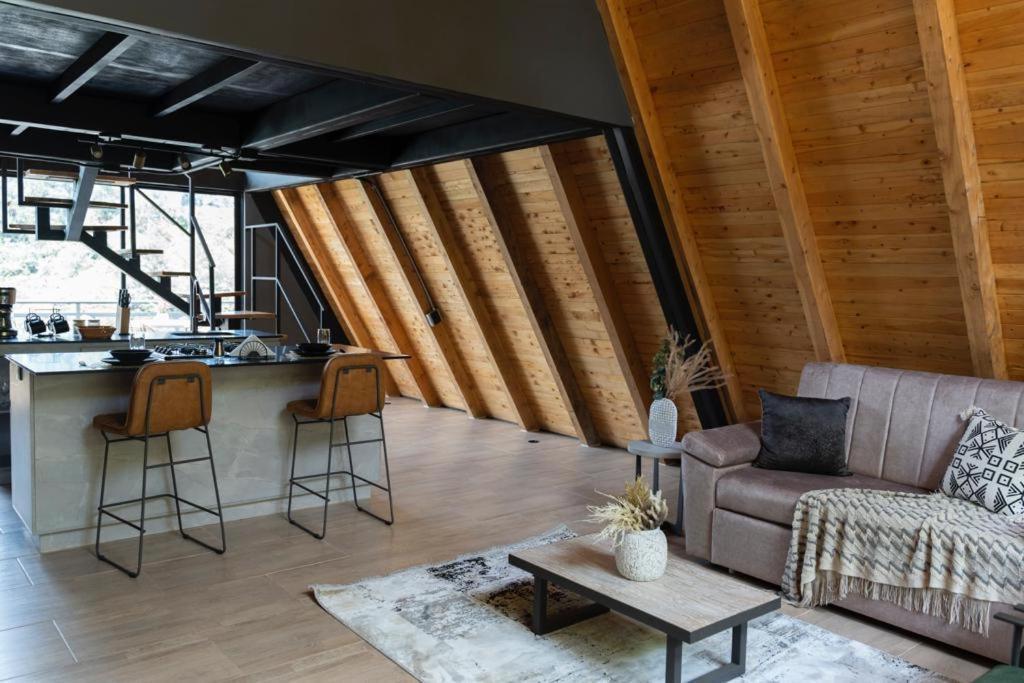 GRETEL CHALETS SUIZO