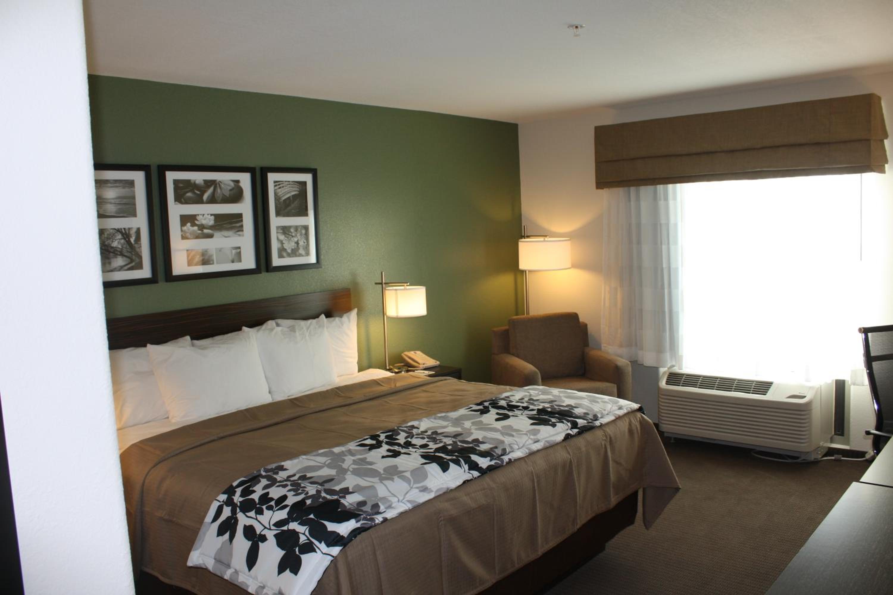 Garden City Vacations - Sleep Inn  Suites Garden City - Property Image 6