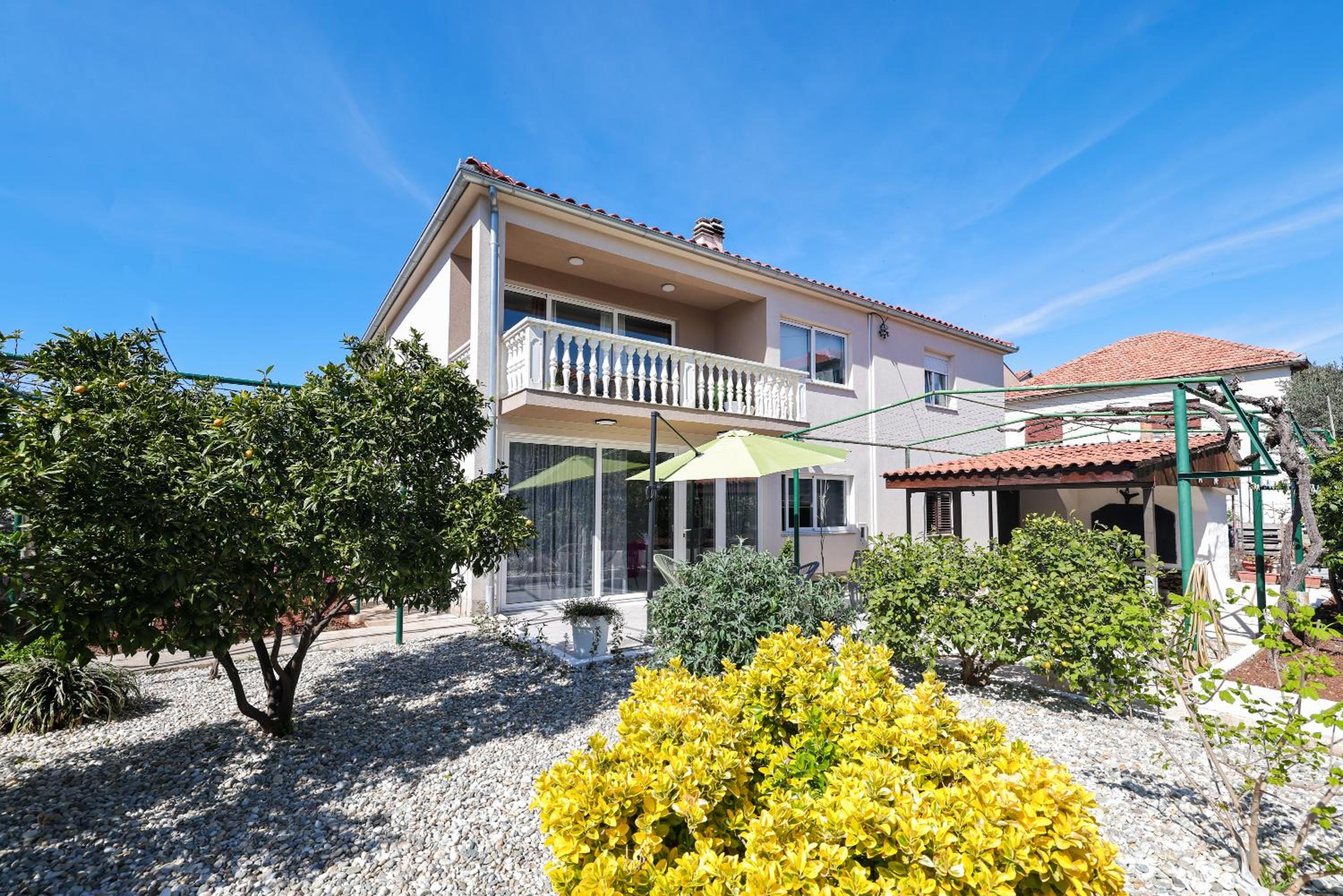 Studio apartman Natale view 2