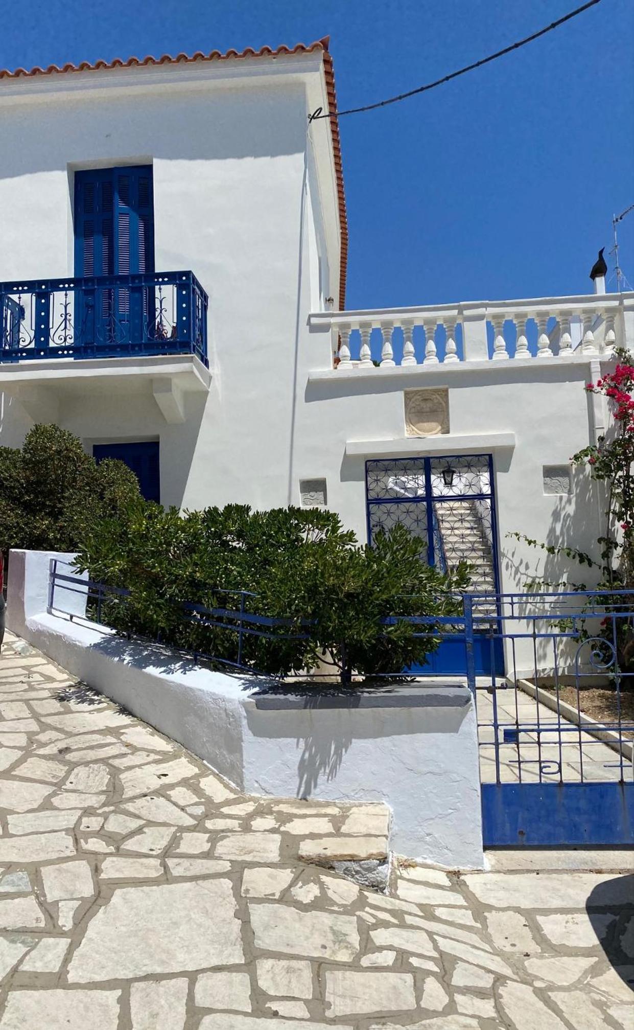 Hotel Katina's garden studio - Image 1