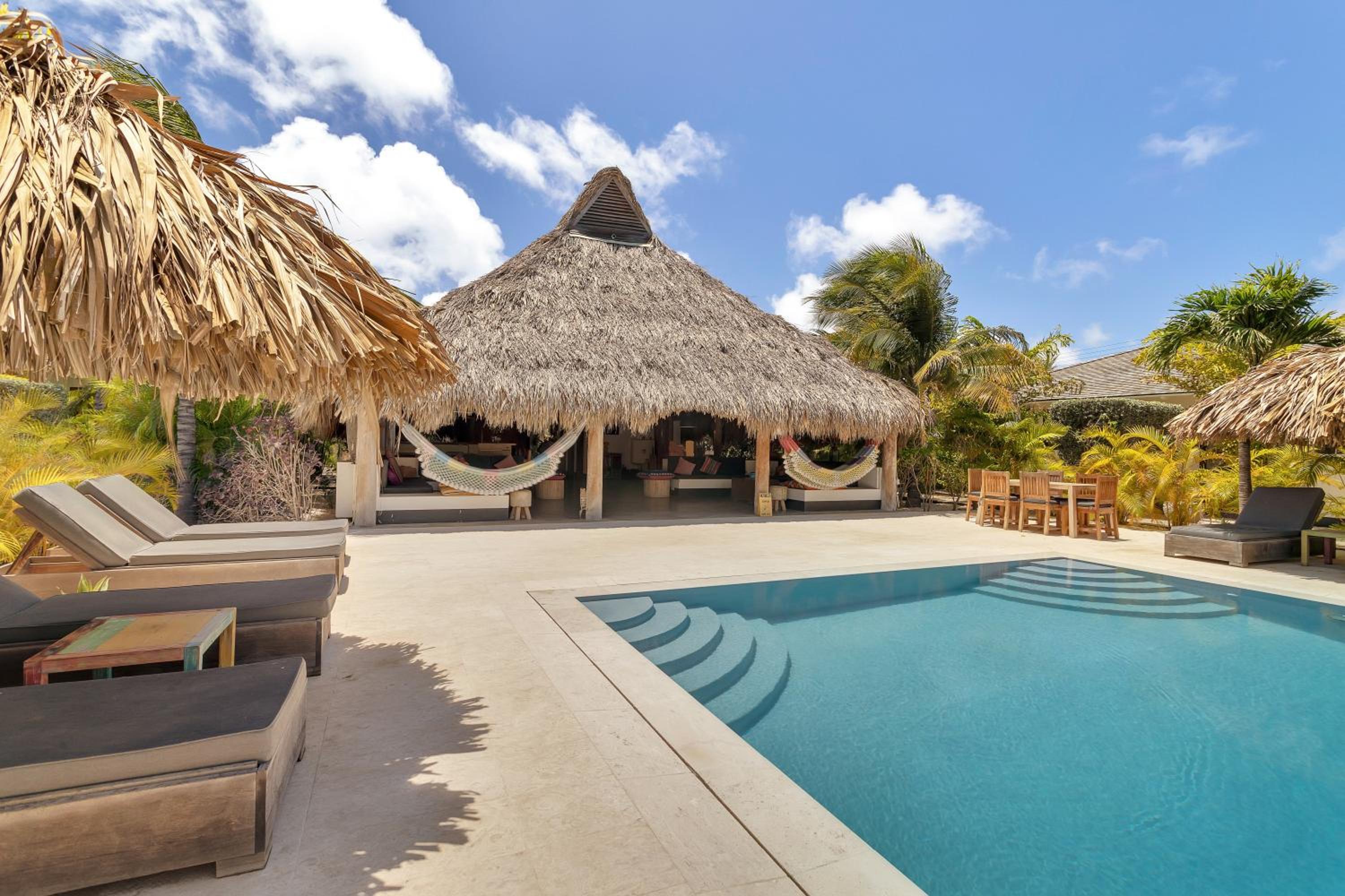 Windhoek Resort Bonaire