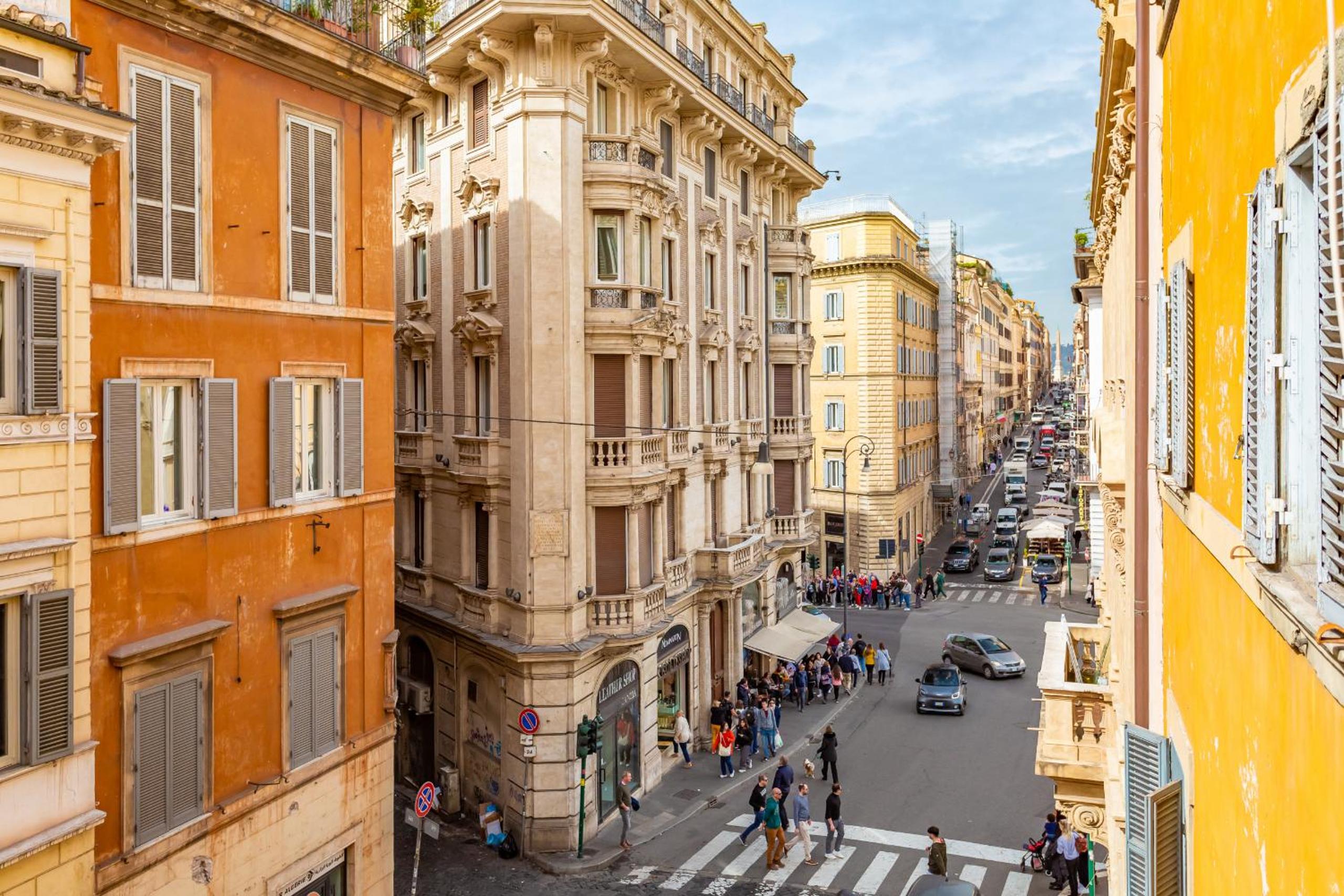 Barberini 3 BDR Apartment
