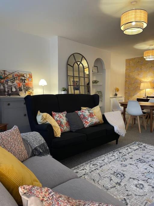 Seafront Basement Family Flat
