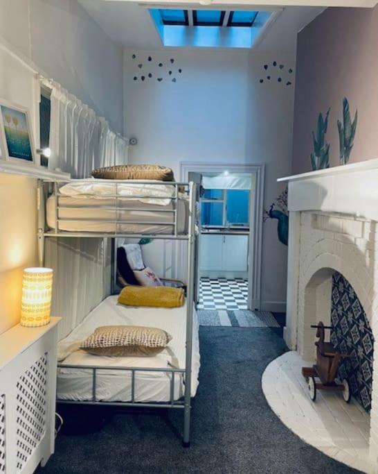 Seafront Basement Family Flat