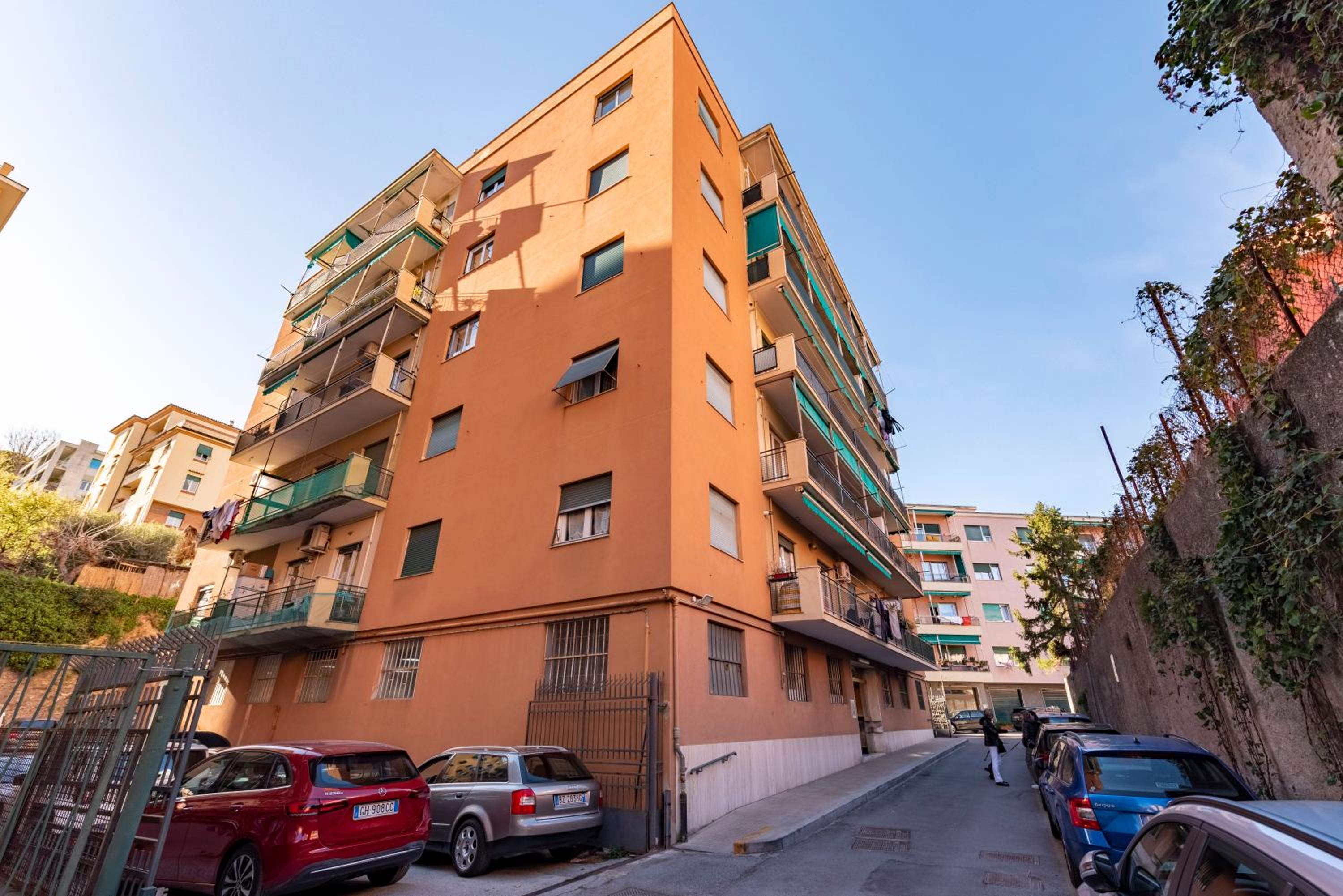 JOIVY Cosy family flat near Sturla beach view 5