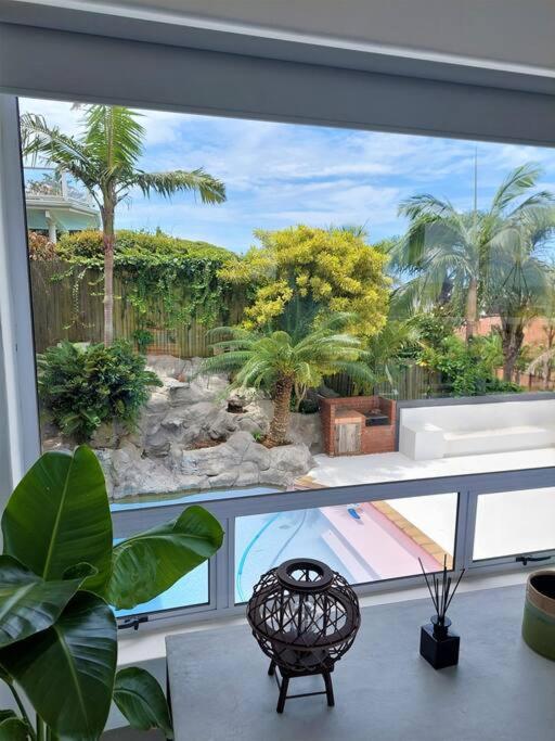 Harbour View House