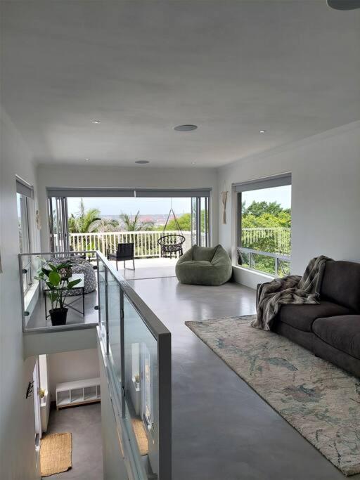 Harbour View House