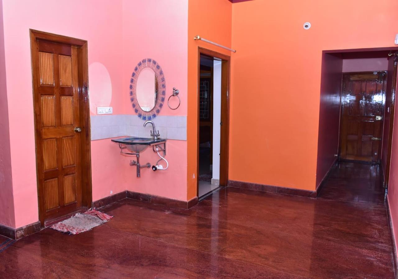 Kaveri Homestay