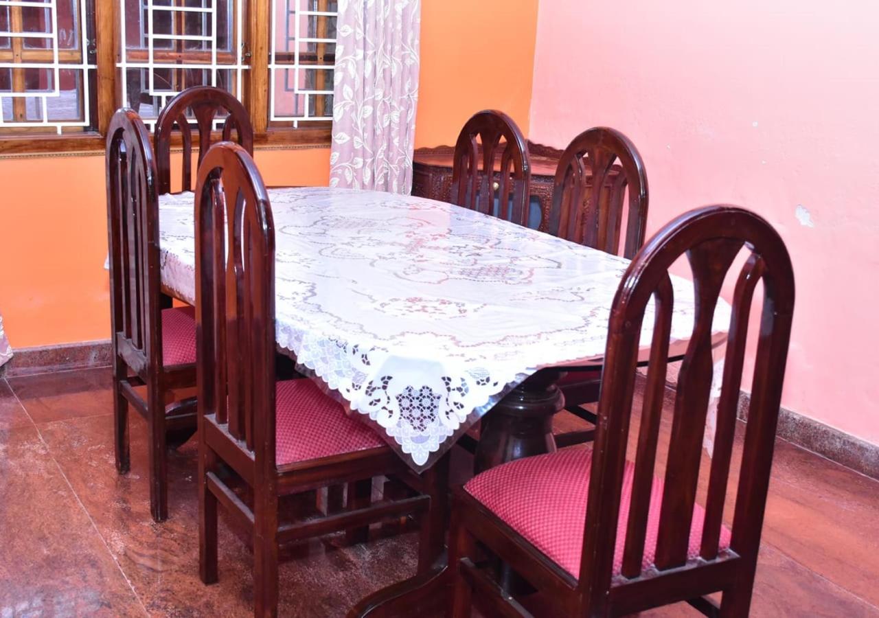 Kaveri Homestay