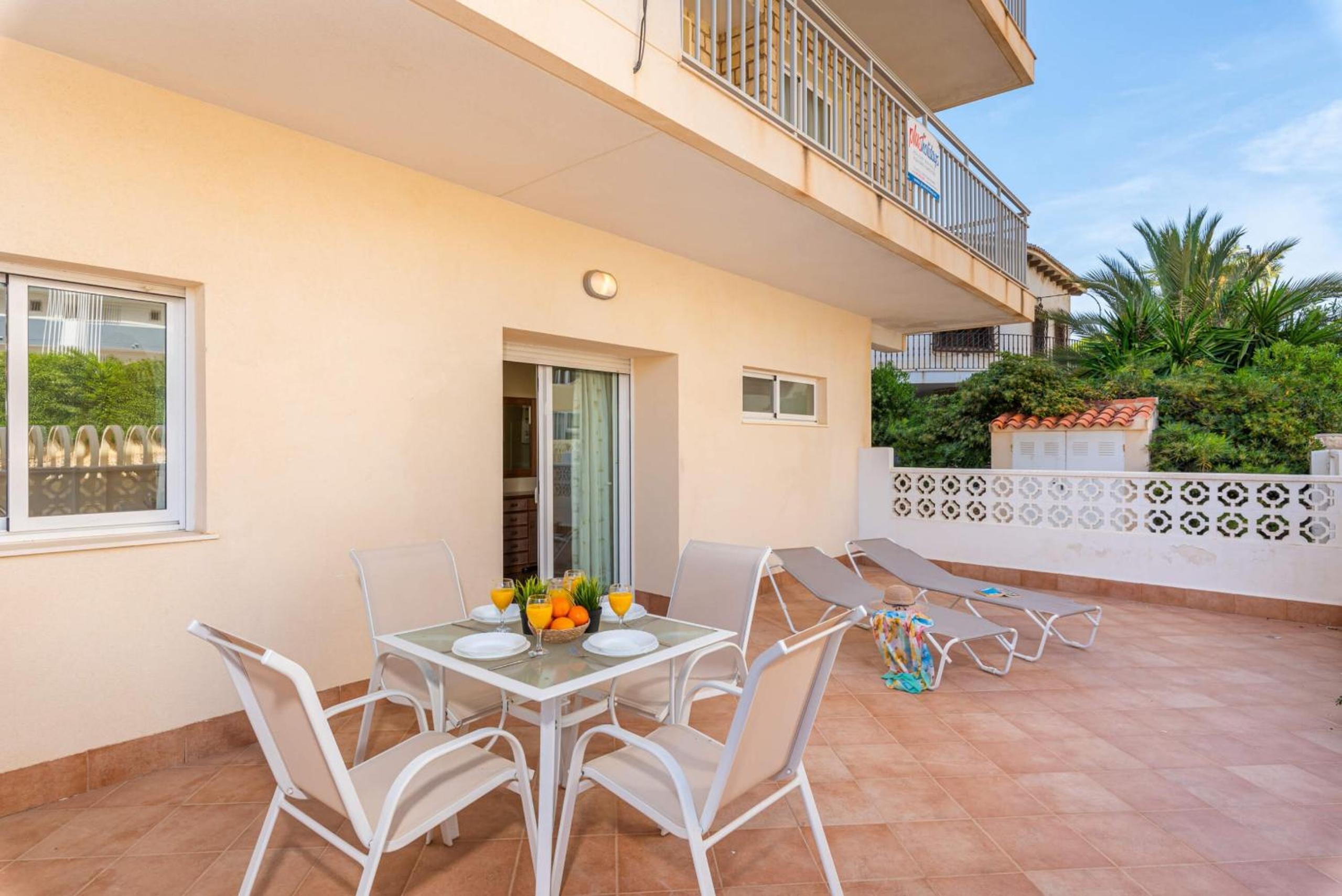 Apartamento Arenal 1 - PlusHolidays view 2