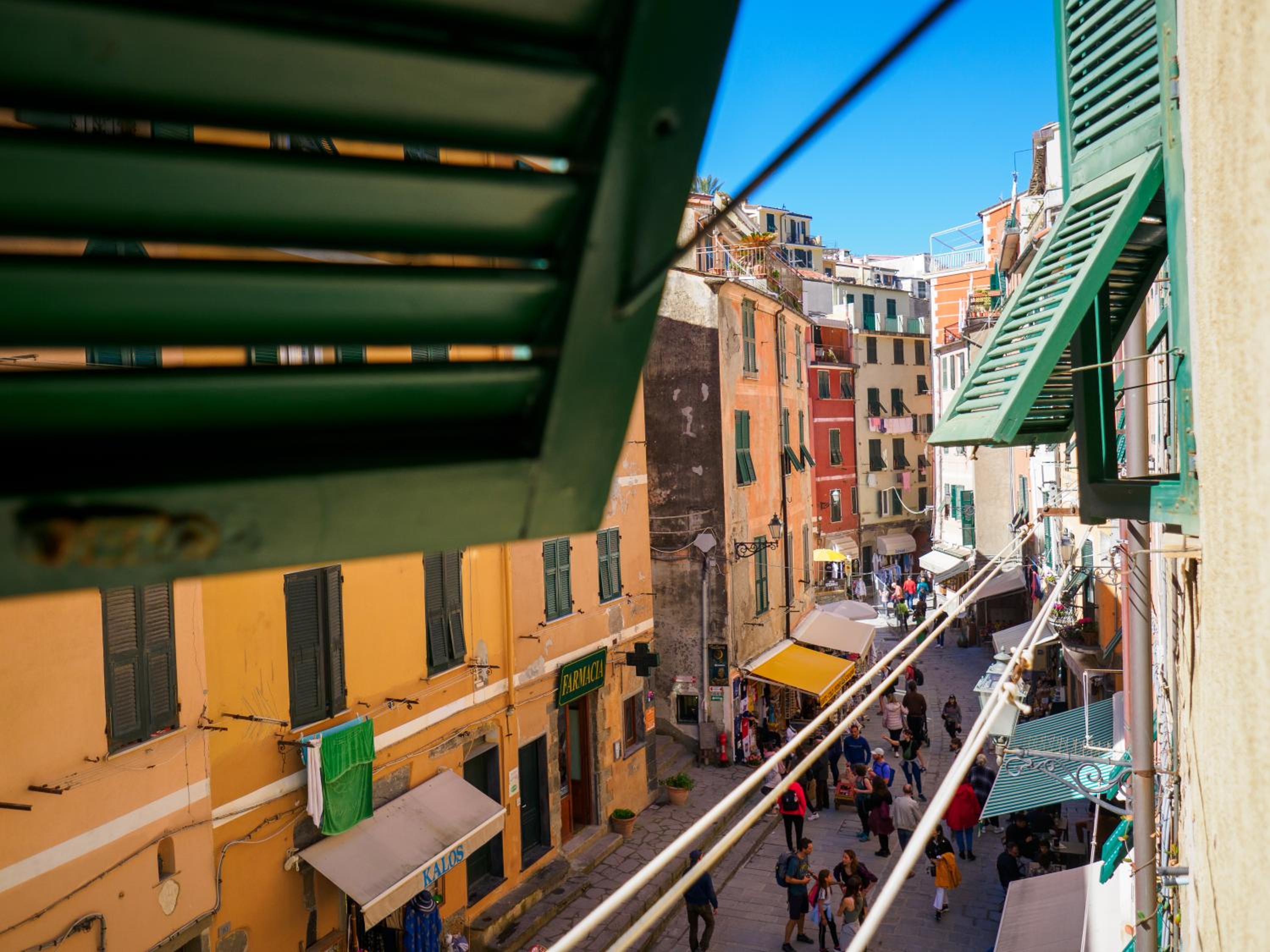 Macaia Village Life Room with AC #1 photo 4