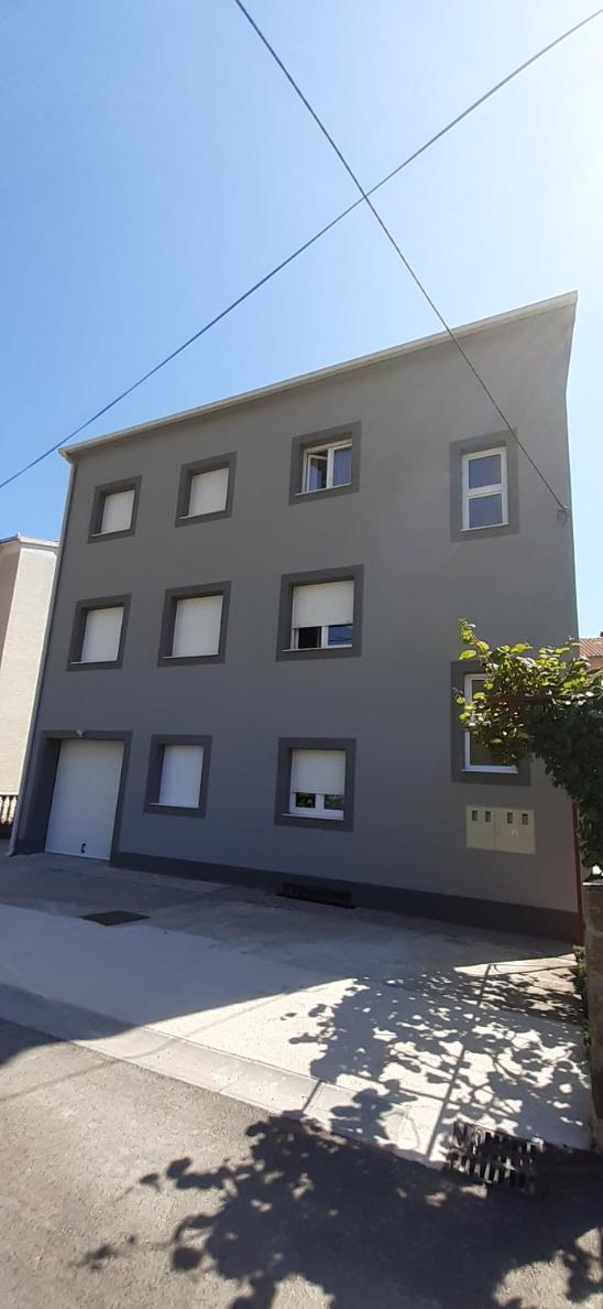 Quiet comfortable apartment Quo Vadis view 3