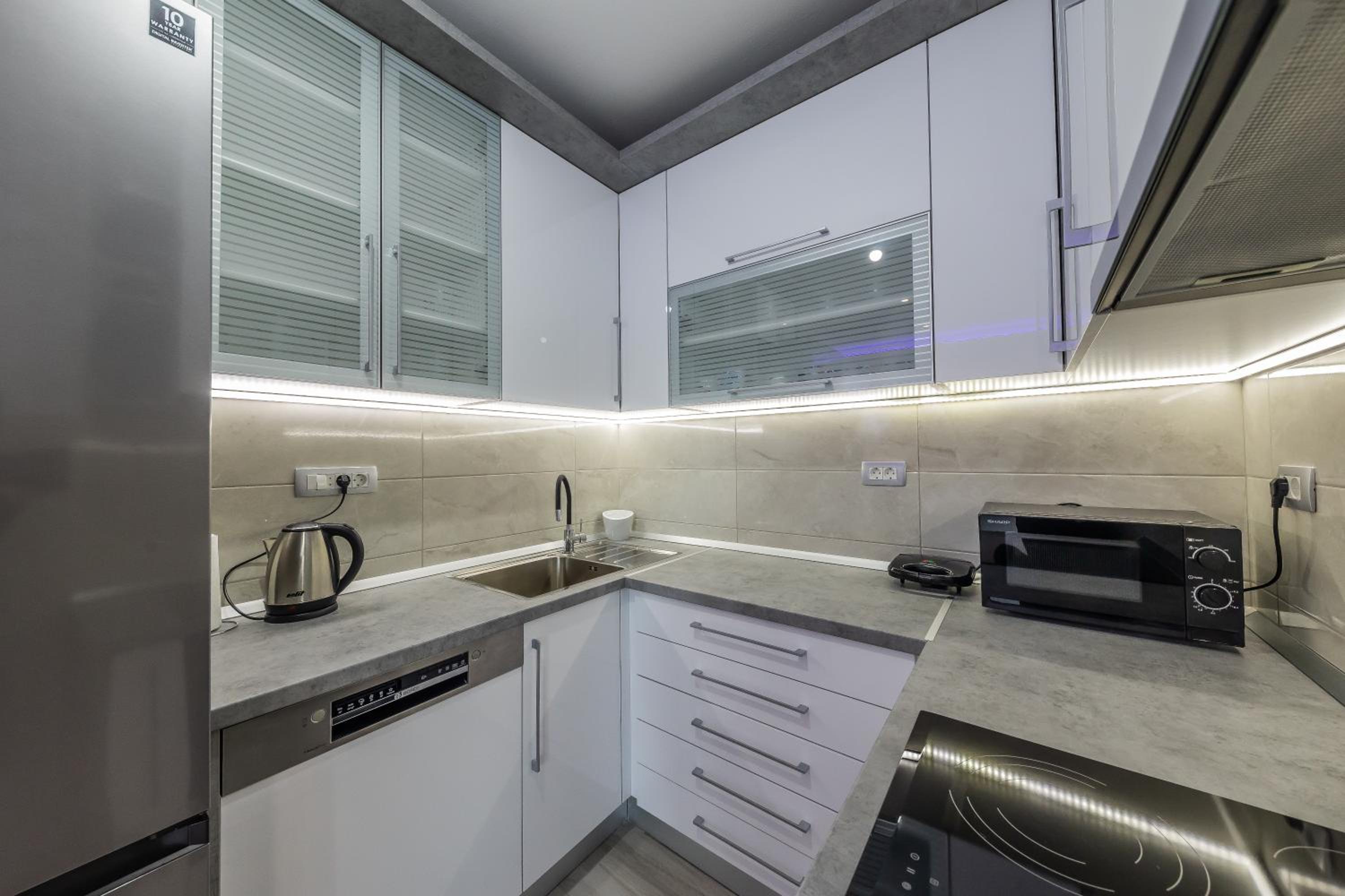 Quiet comfortable apartment Quo Vadis view 5