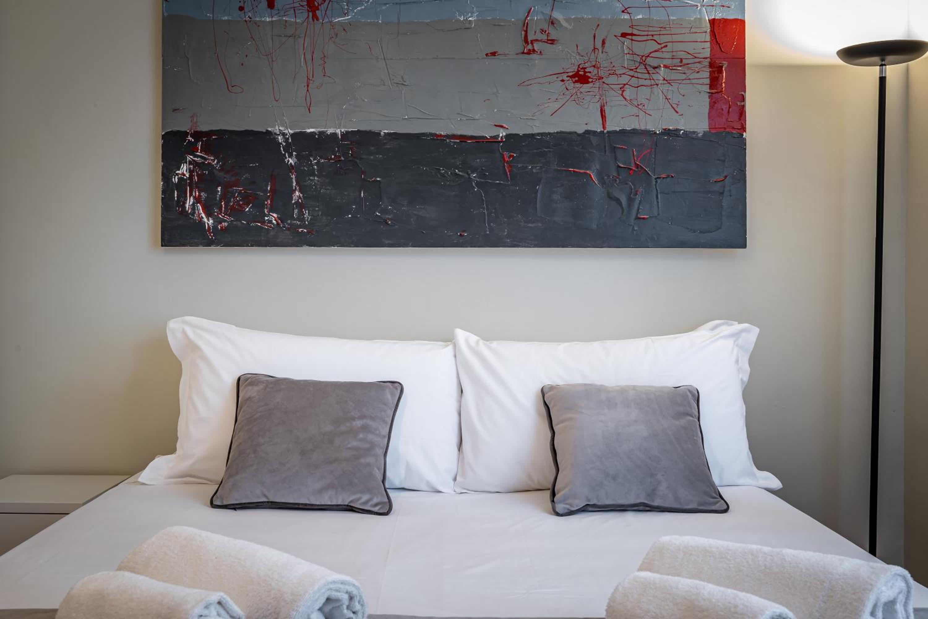 YiD Cairoli design apartment