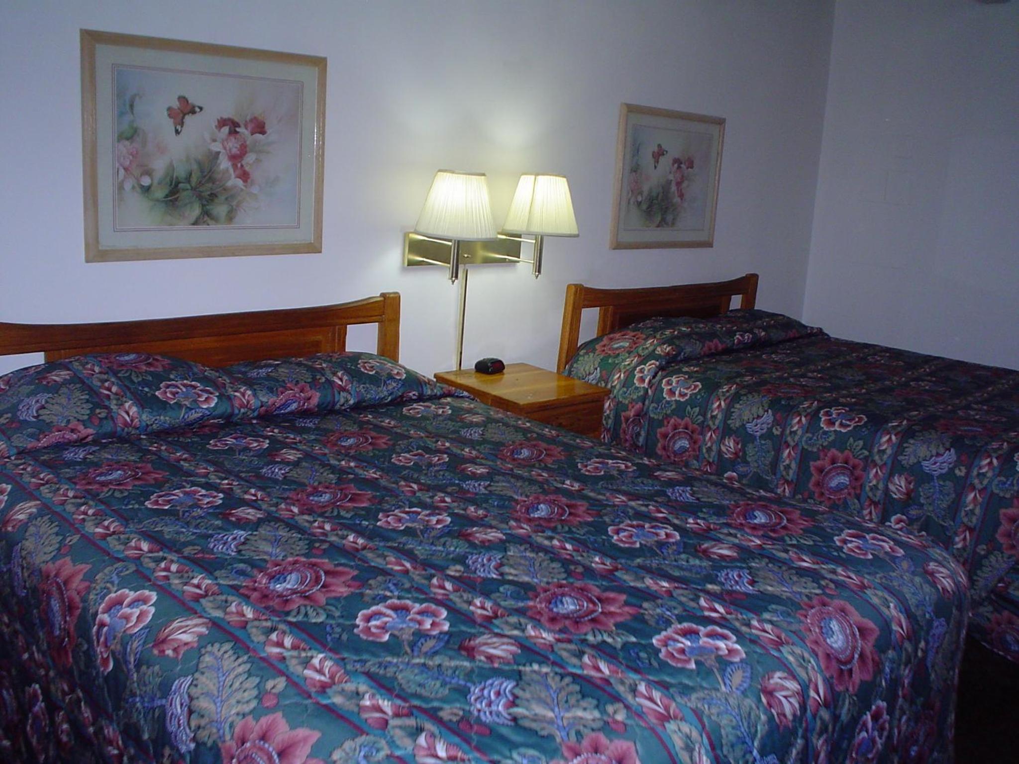 Avenue Motel Wenatchee view 3