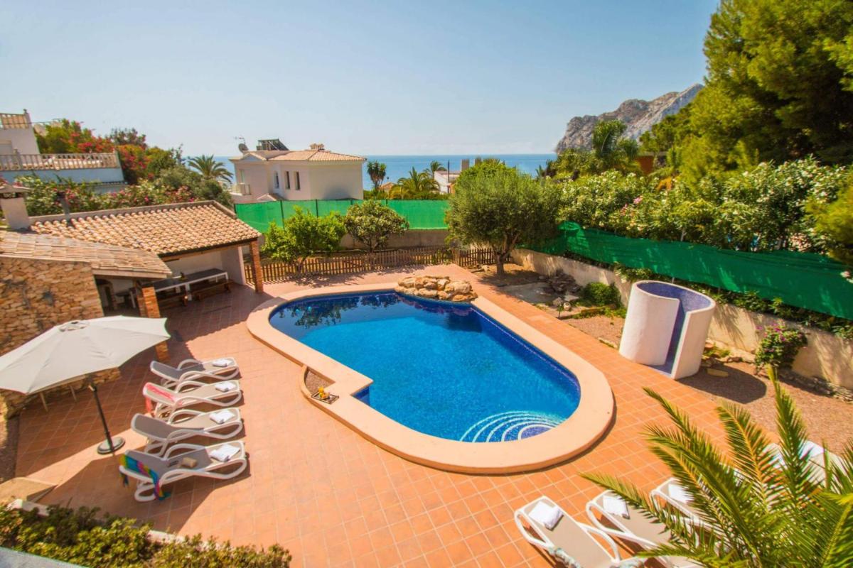 Villa Oceanic - PlusHolidays view 4