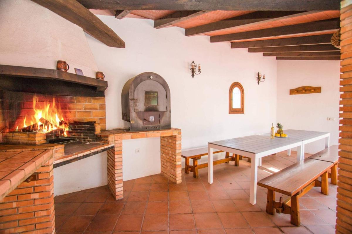 Villa Oceanic - PlusHolidays view 5