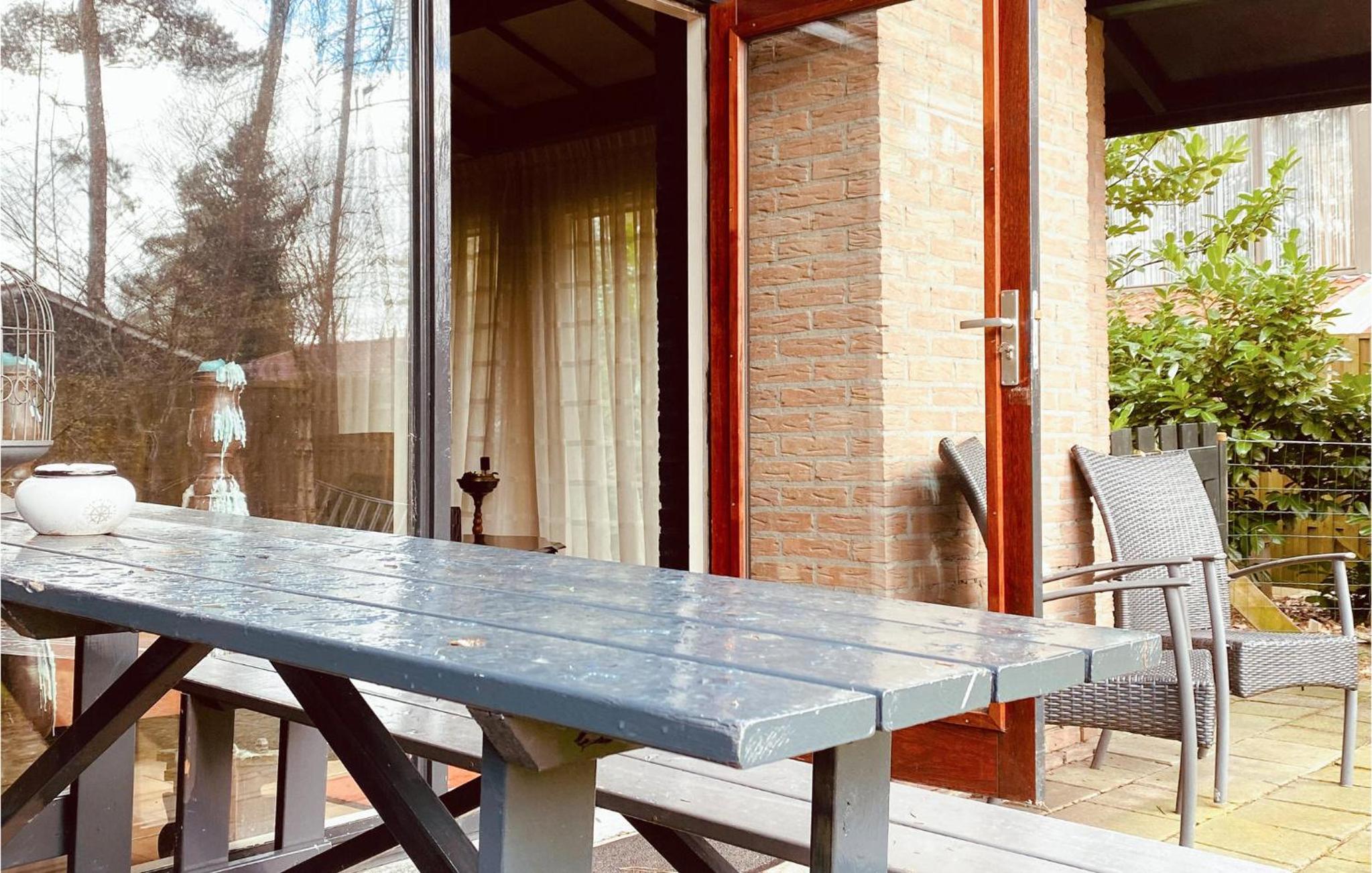 2 Bedroom Gorgeous Home In Rheezerveen view 5
