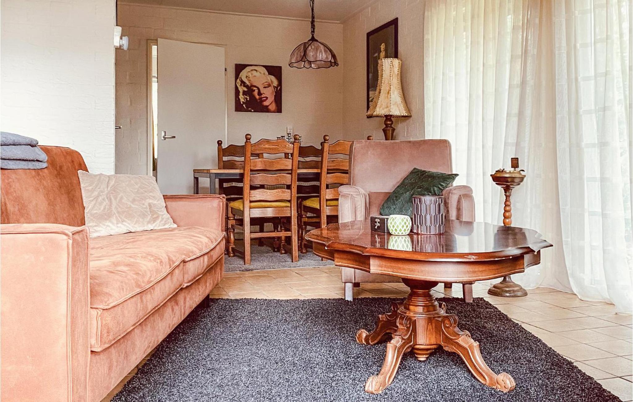 2 Bedroom Gorgeous Home In Rheezerveen view 4