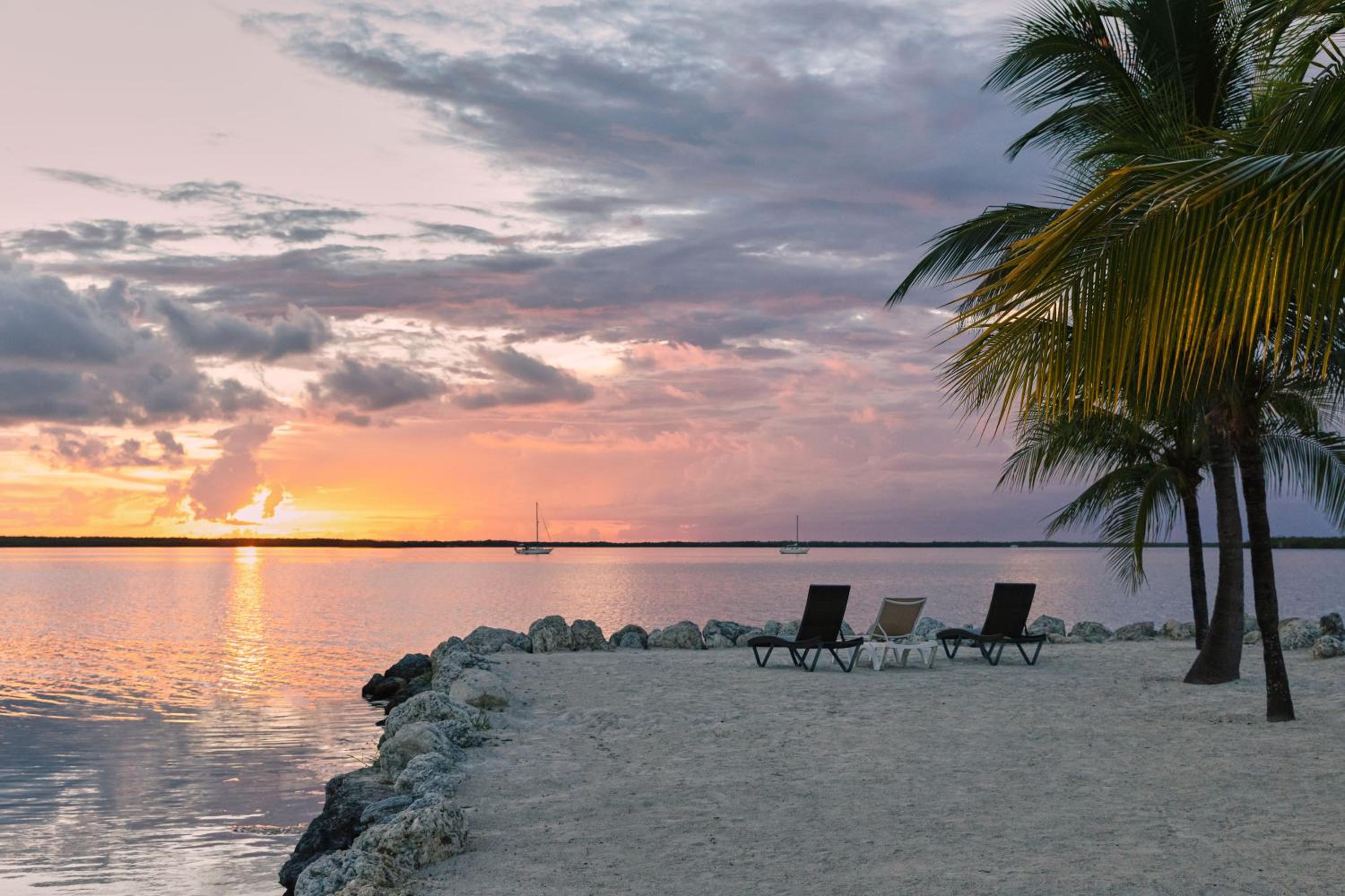 Dolphin Point Villas