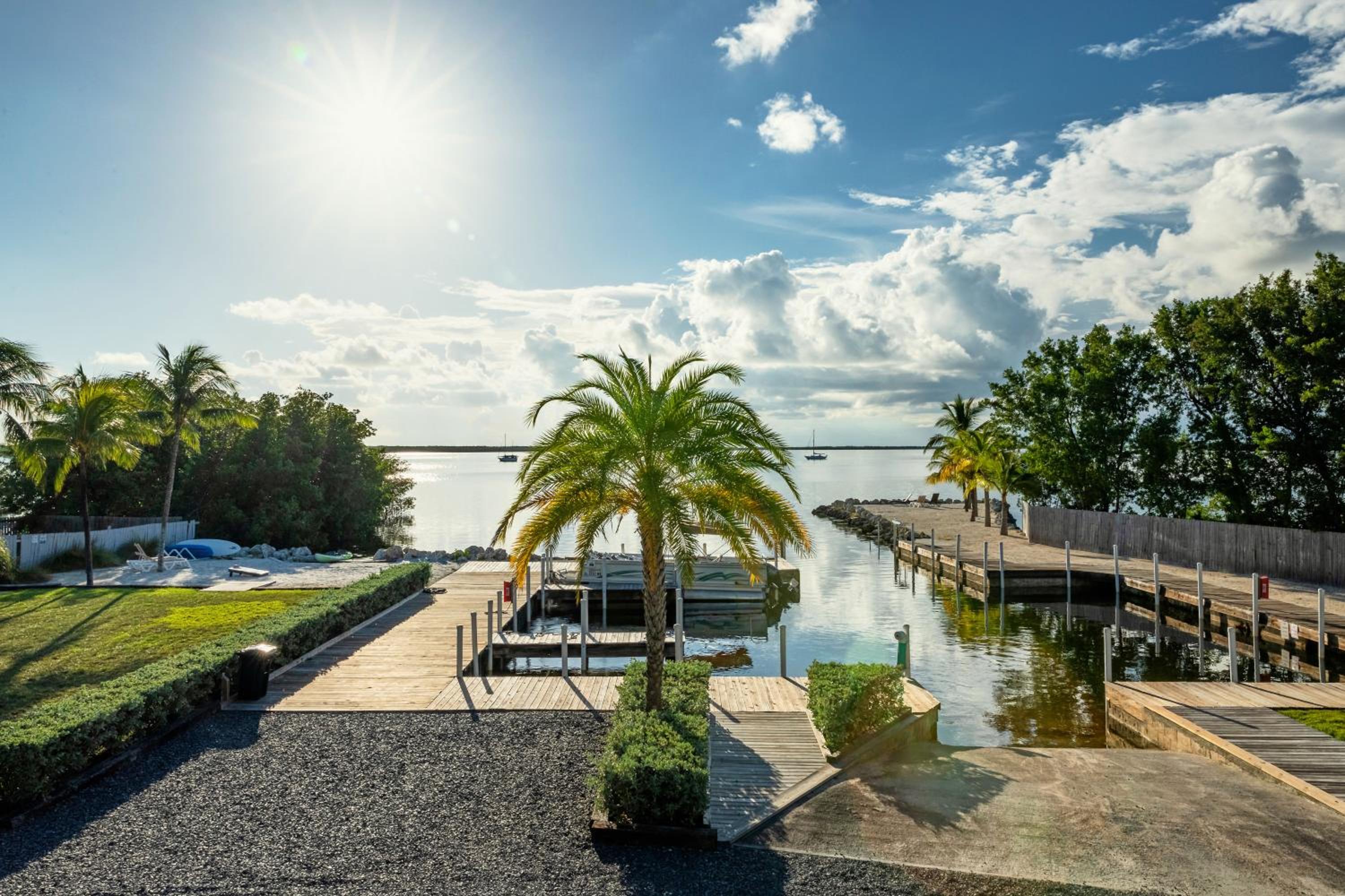Dolphin Point Villas