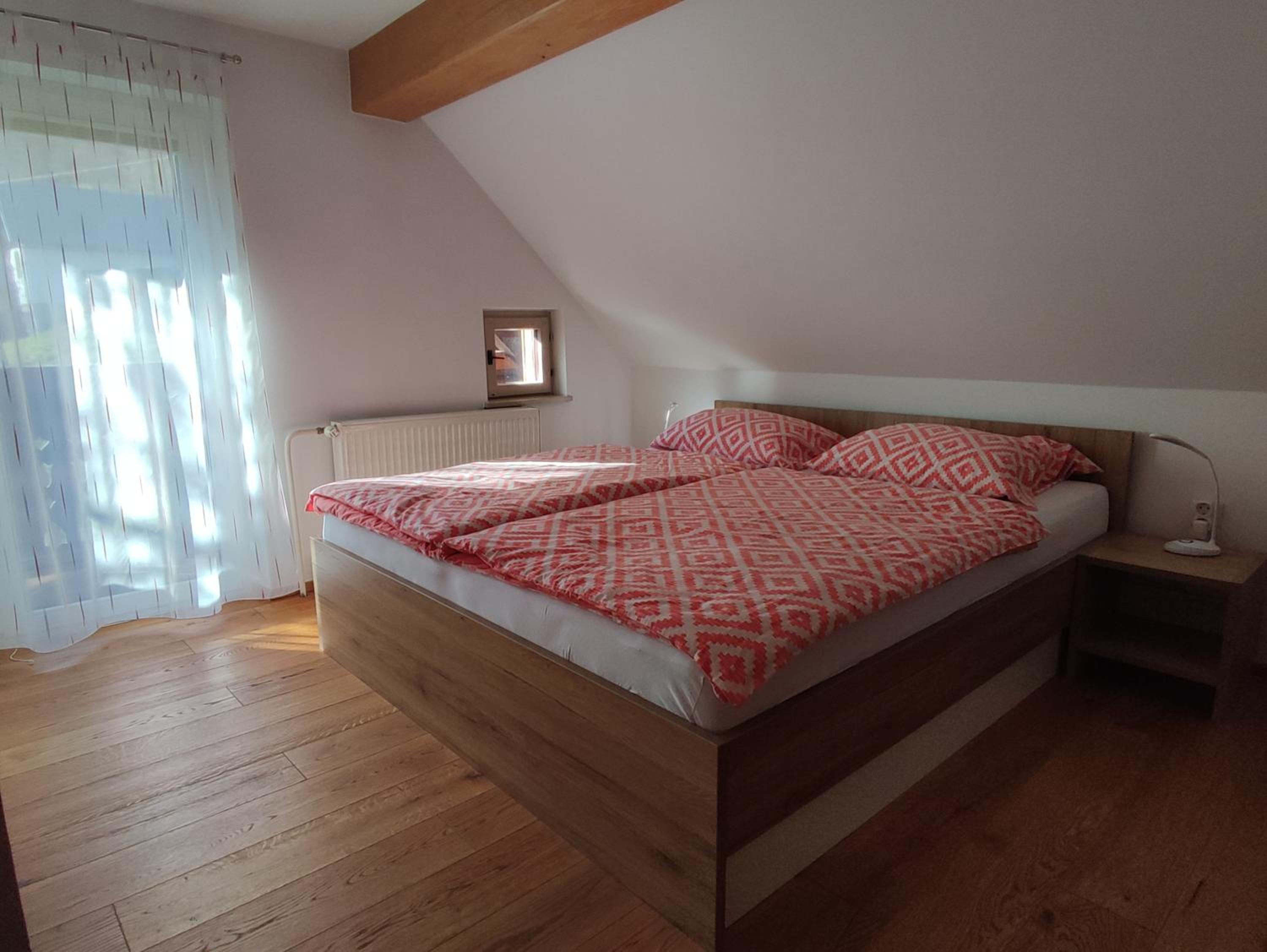 Photo 34