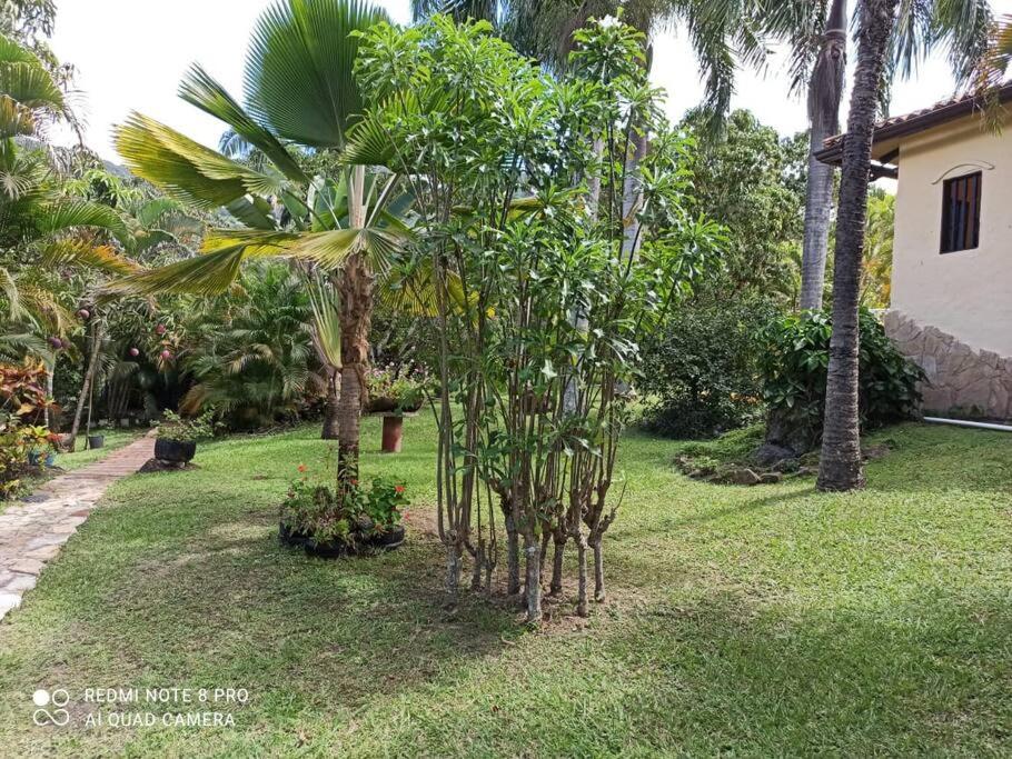 ANAPOIMA Villa Capri