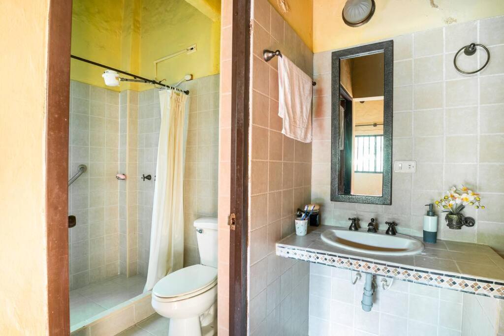 ANAPOIMA Villa Capri