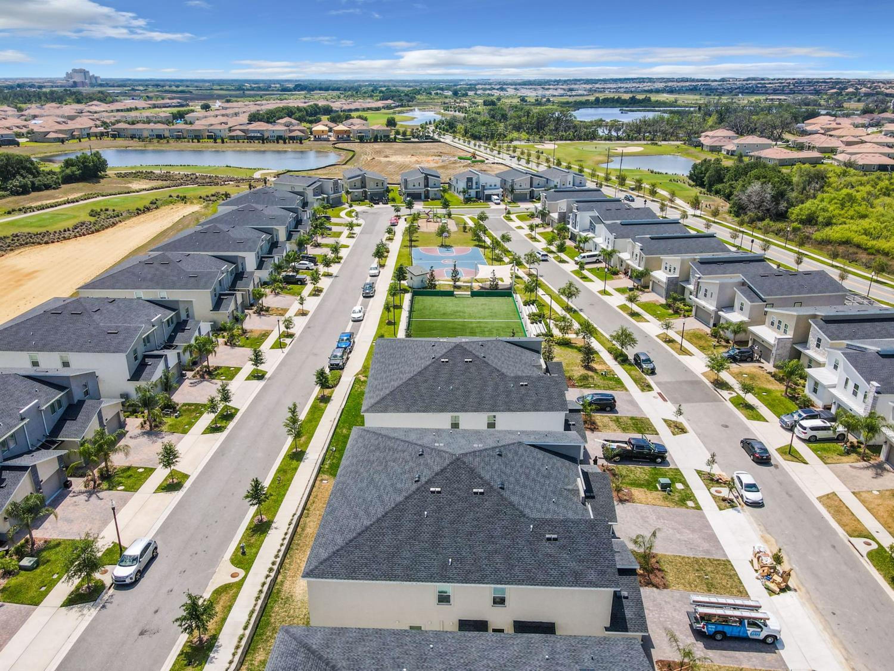 Spacious Luxury Apartment near Orlando Attractions view 5