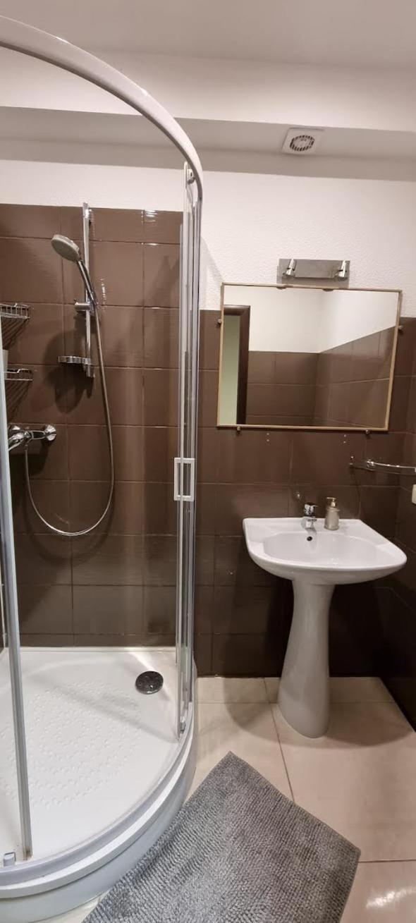 CD APARTMENTS 3 bedrooms large 120m view 5