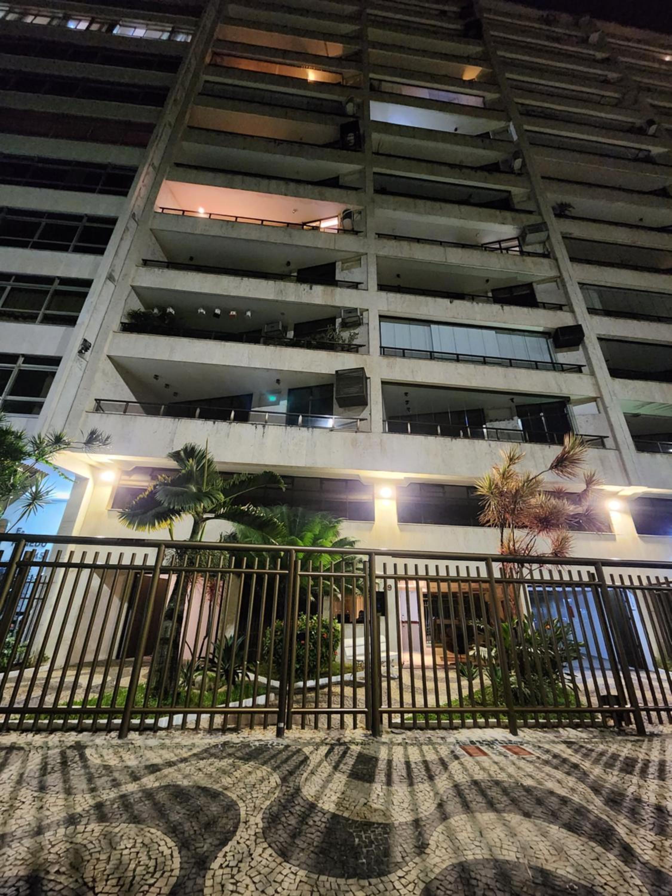 Apartamento Luxuoso Frente Mar e MAC