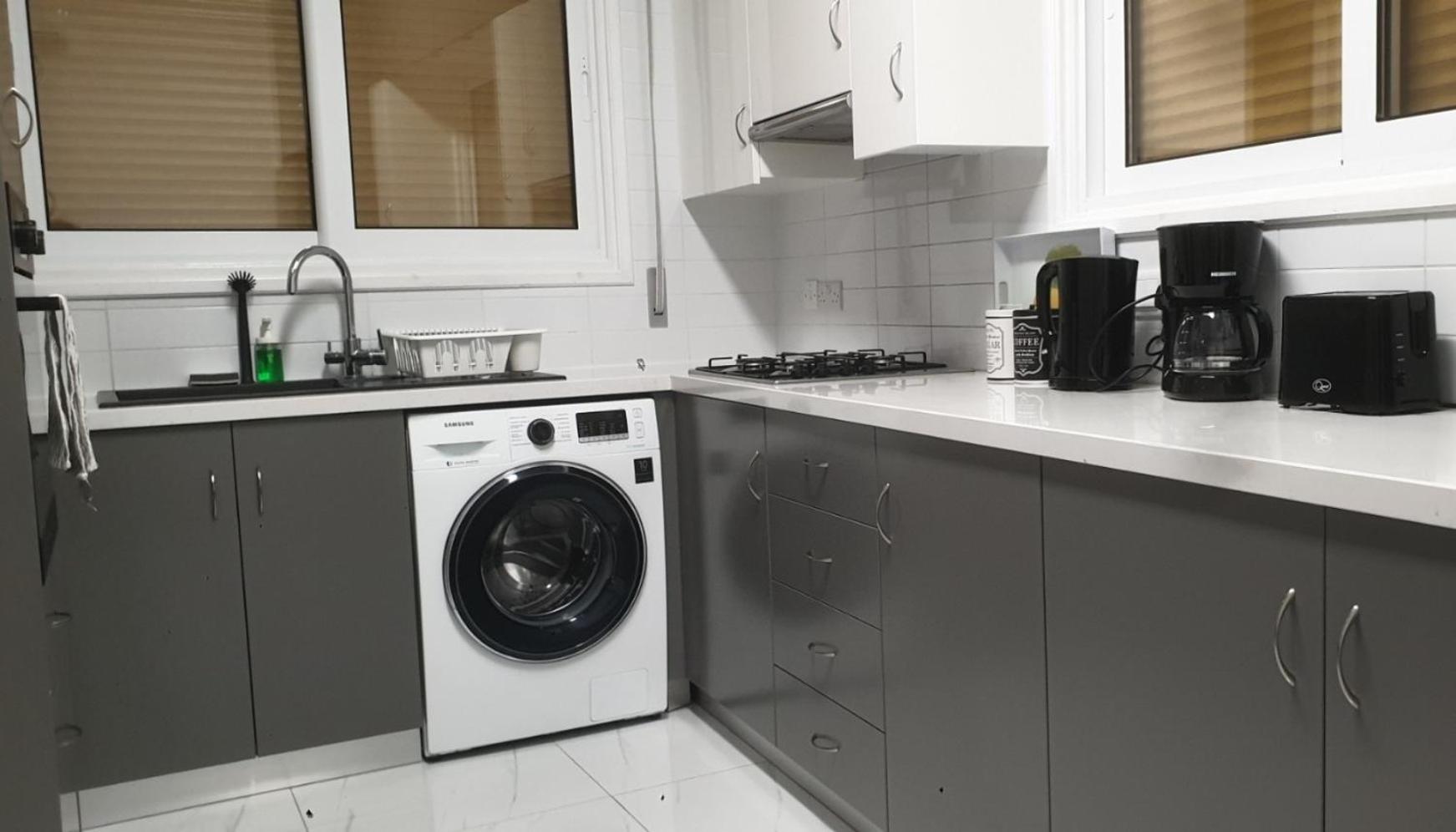 Zelea Deluxe Apartment (BREAKBOOKING CY)