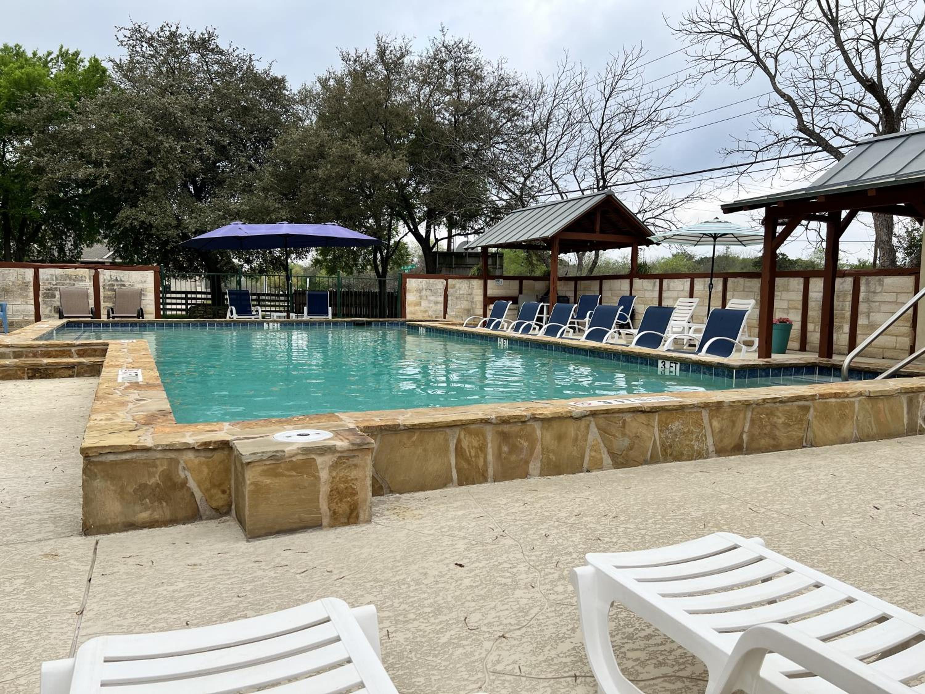 Gruene Cottages