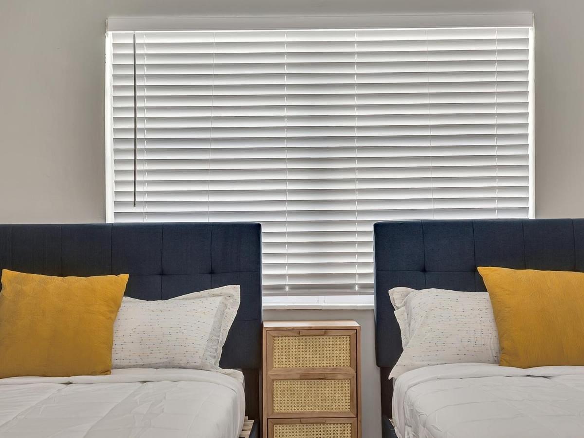 The Shell on Walnut Studio with Bath Hollywood Beach Free Parking