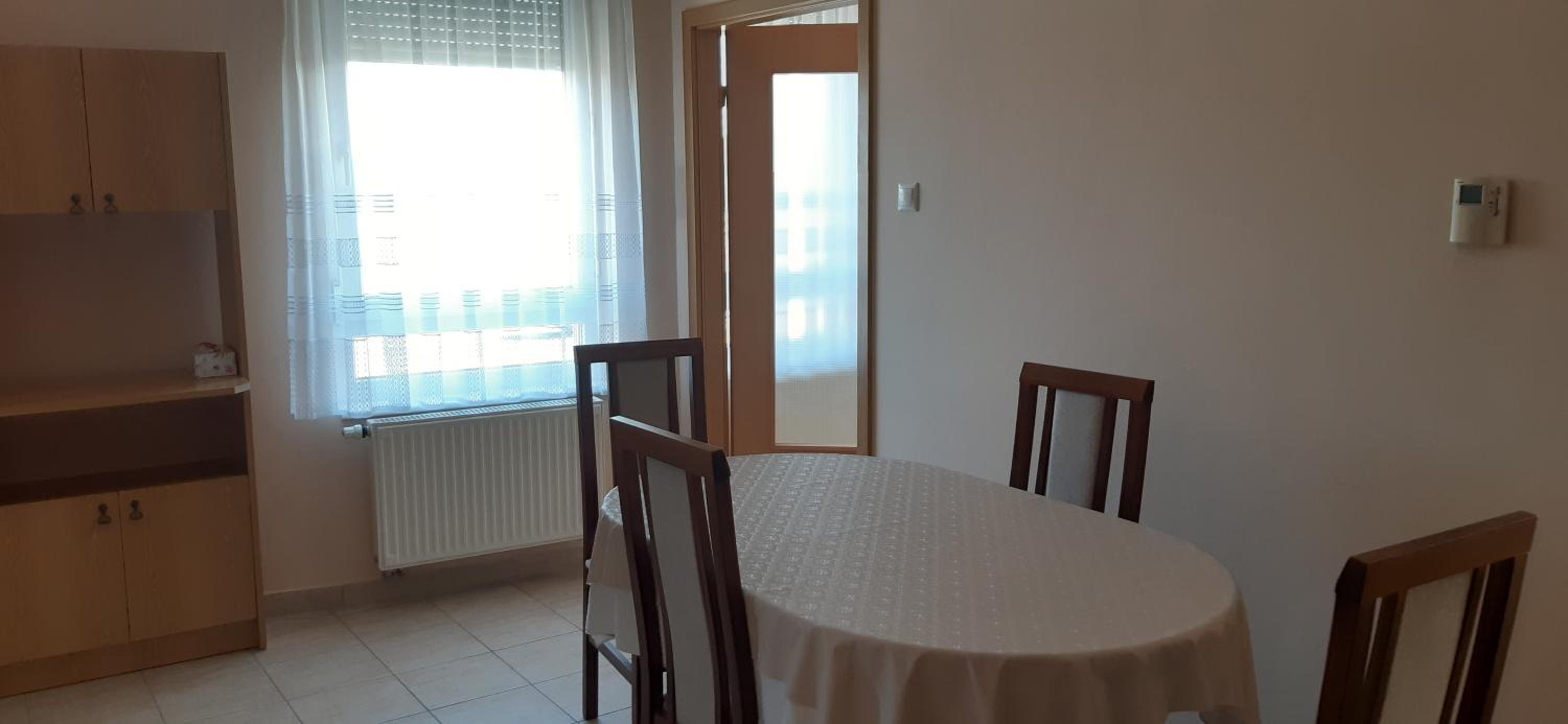 PETNO APARTMAN