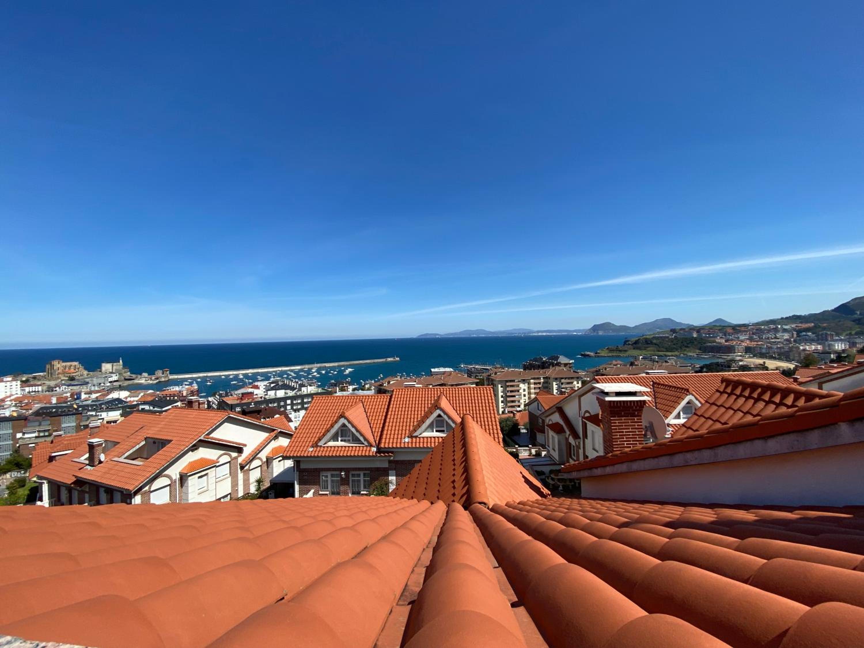 Villa ATENEA