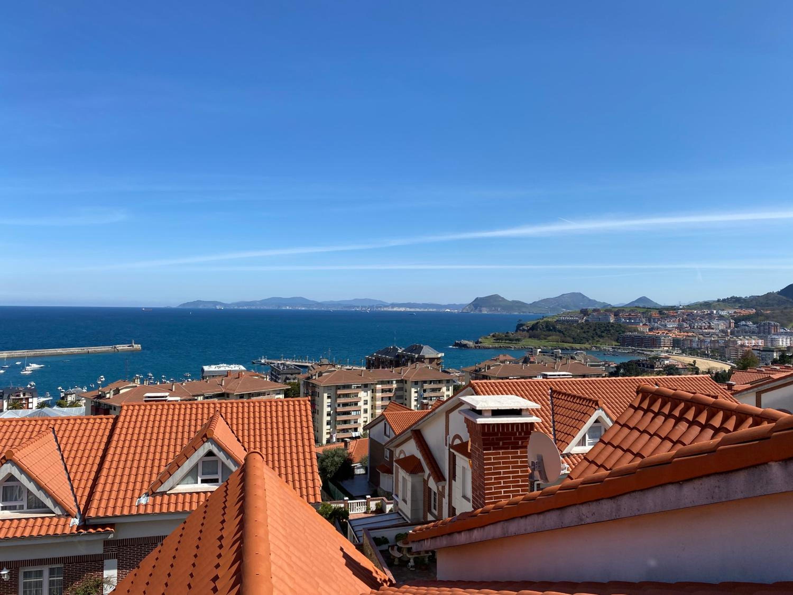 Villa ATENEA