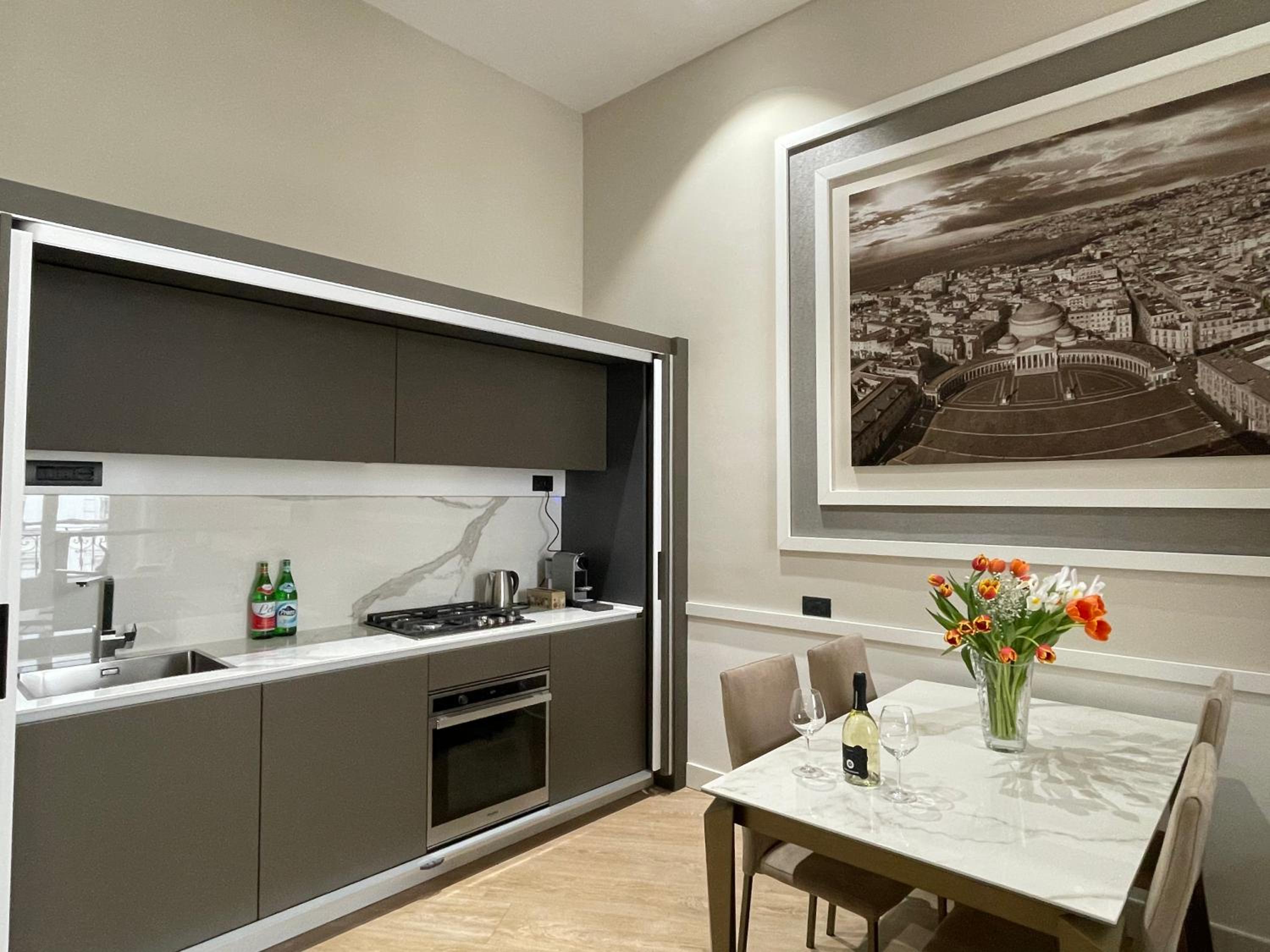 Napoli Mariana Luxury
